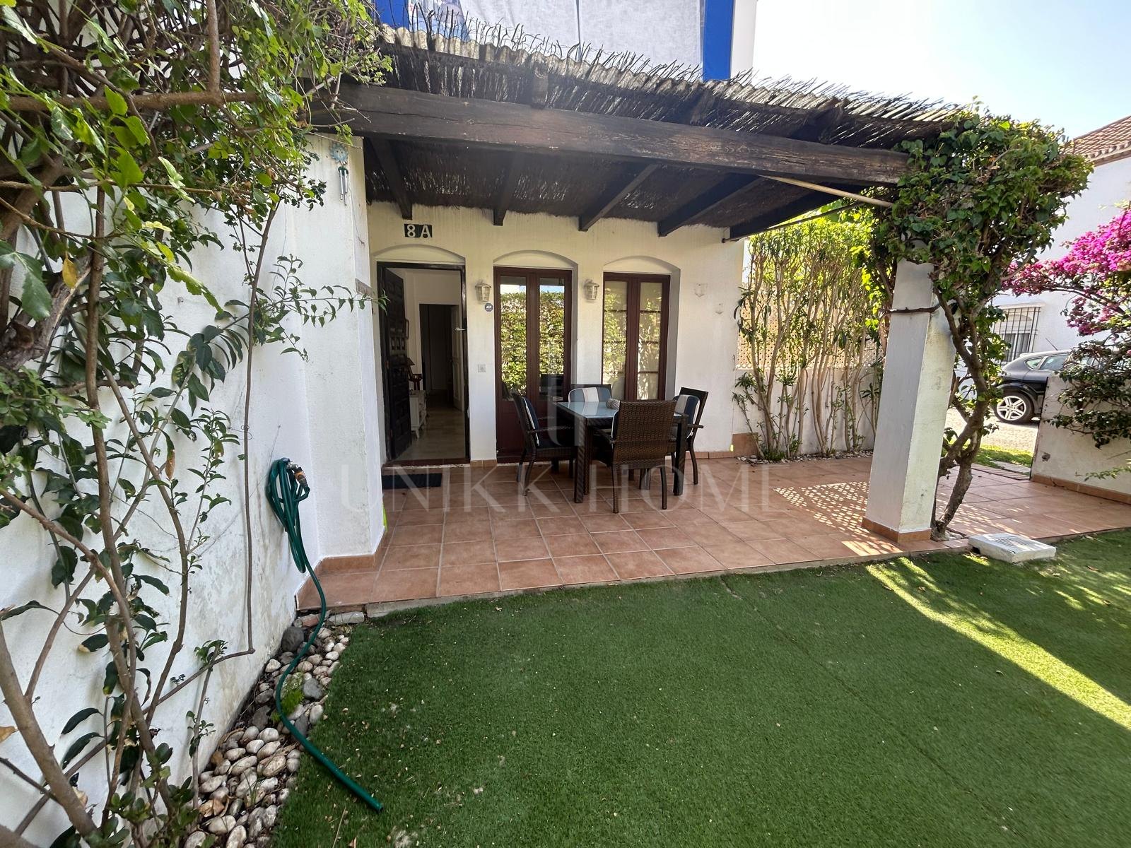 Cozy, sunny, Andalusian, close to the beach