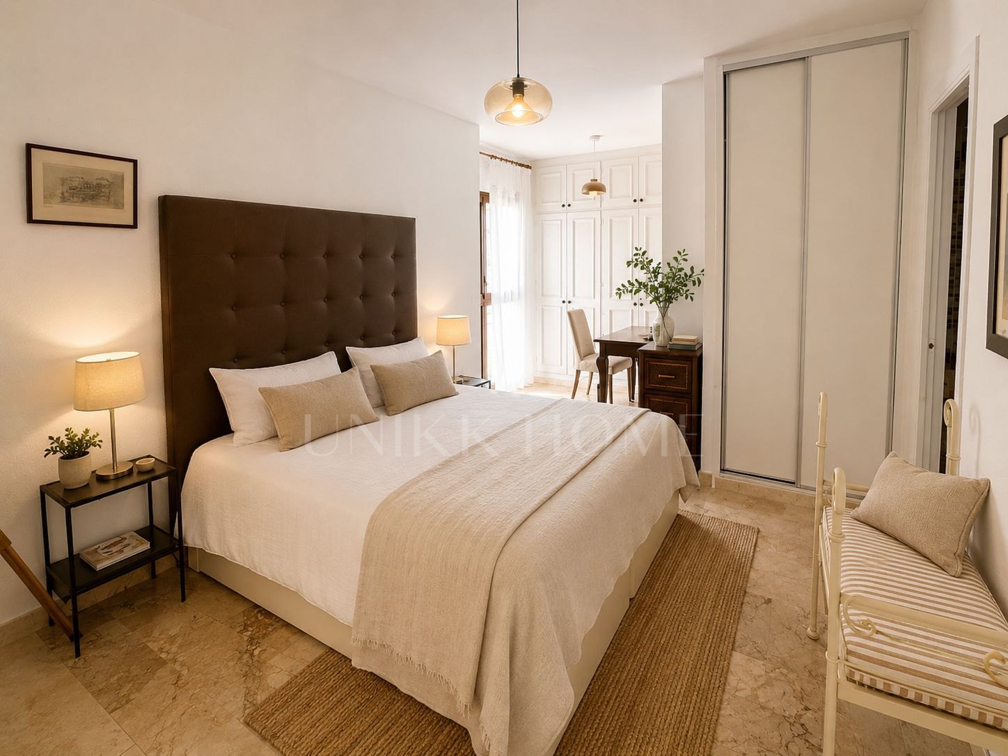 Cozy, sunny, Andalusian, close to the beach