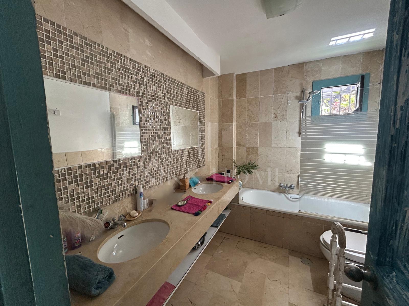 Cozy, sunny, Andalusian, close to the beach