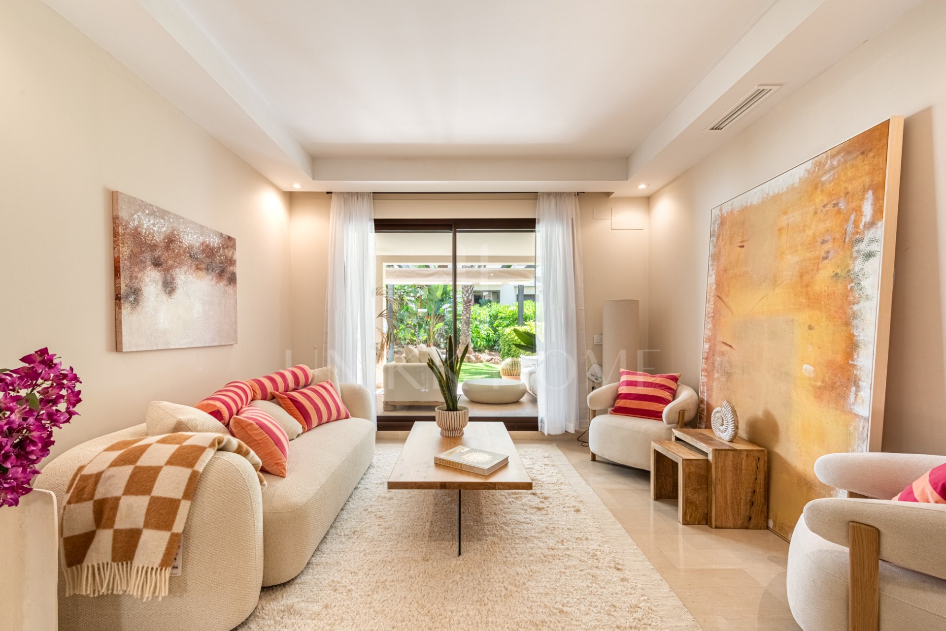 Apartamento en planta baja en La Medina de Banús