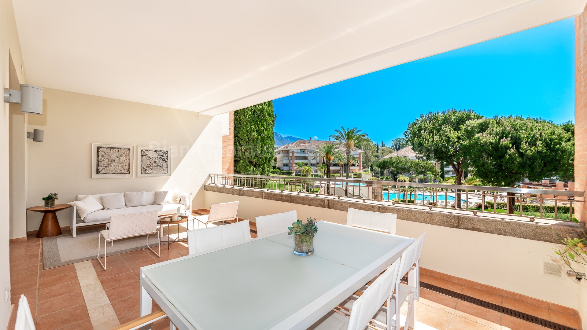 Properties for sale in La Trinidad, Marbella Golden Mile