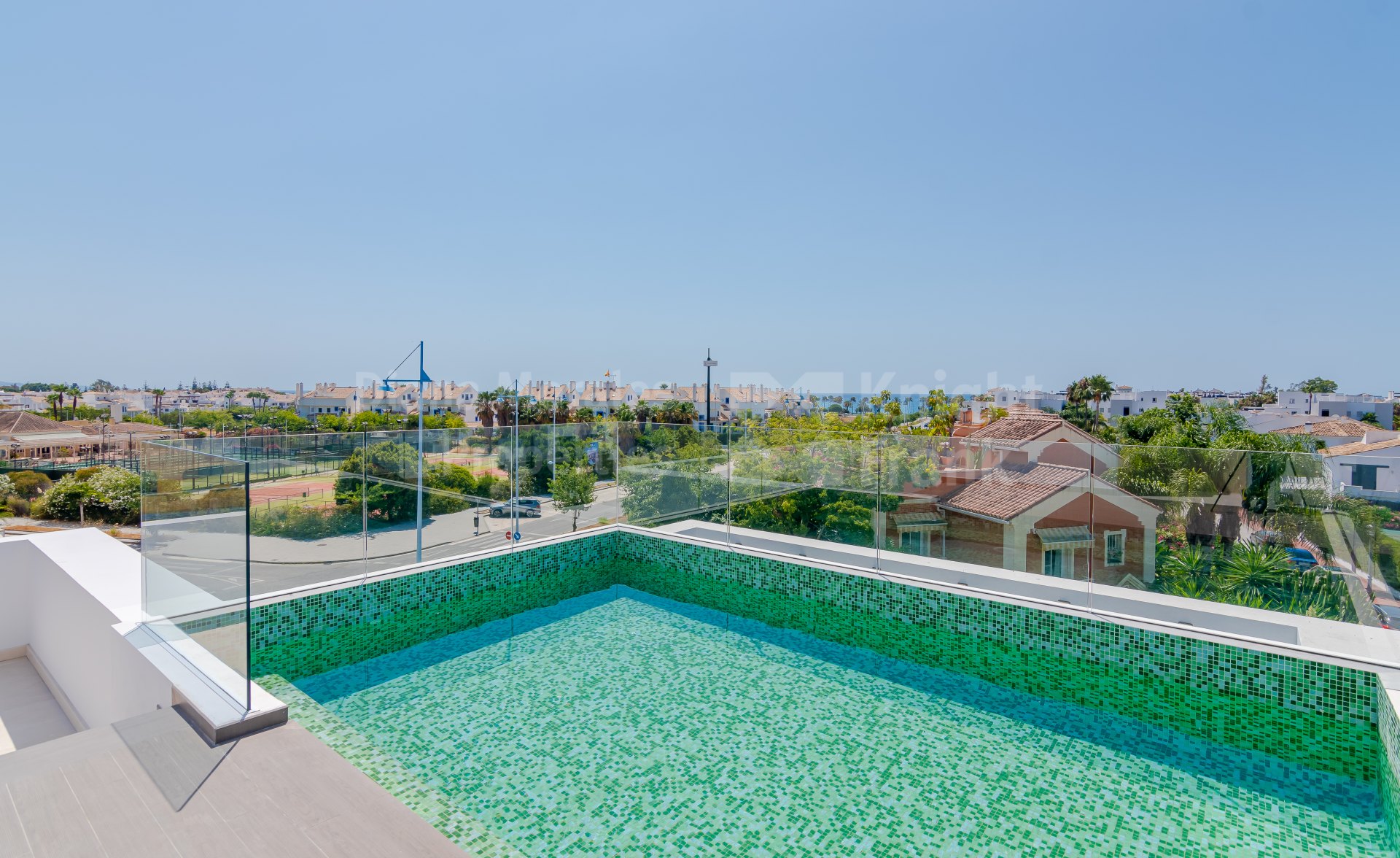 Modern Villas for sale in Nueva Alcantara, San Pedro de Alcantara