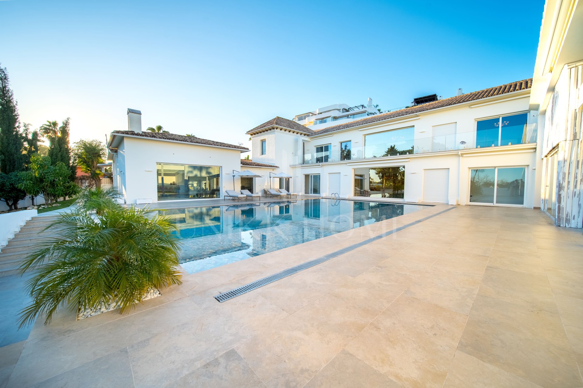 Gran Villa Renovada, junto a Guadalmina Golf, Marbella