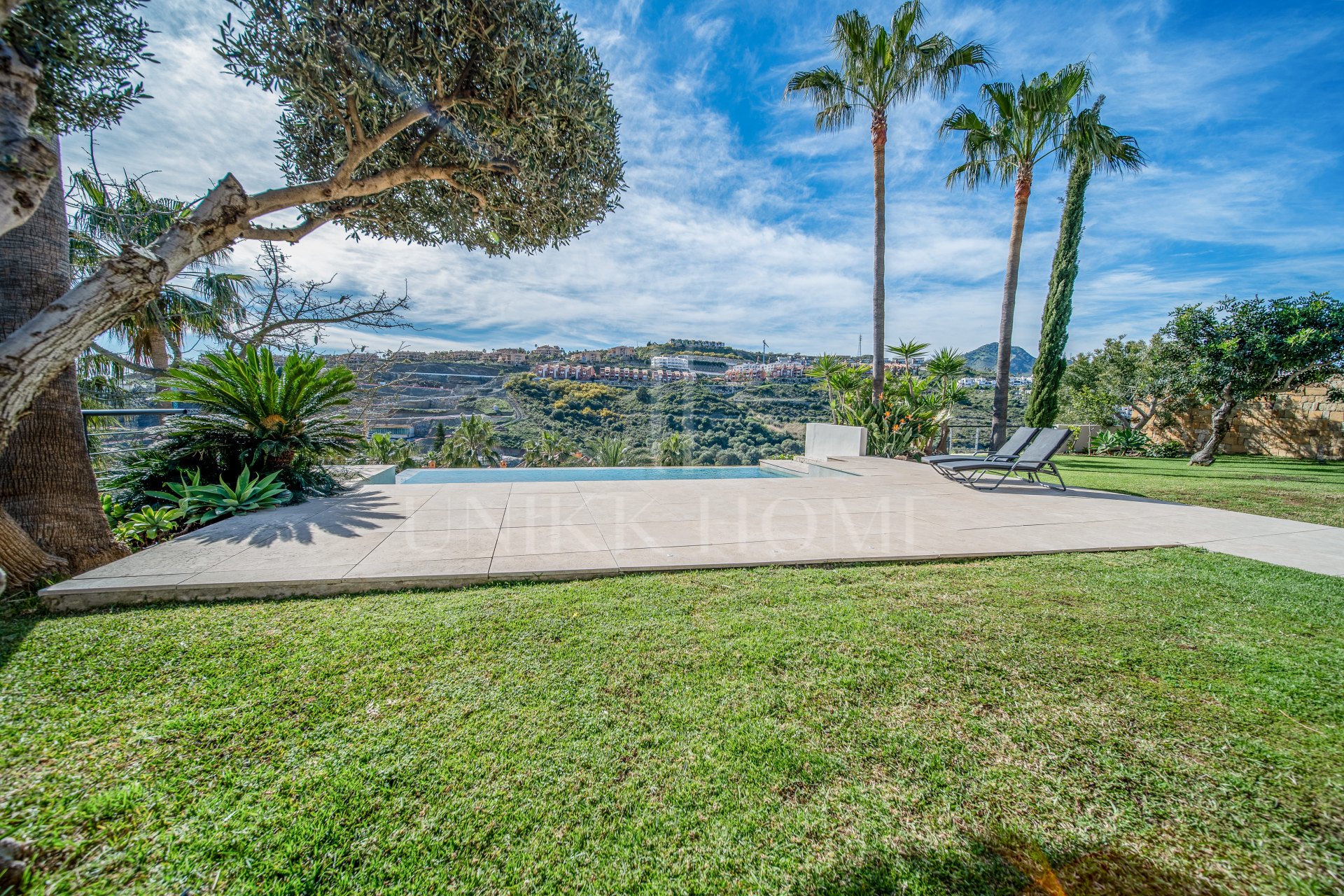 Villa con vistas al mar en La Alquería, Benahavís