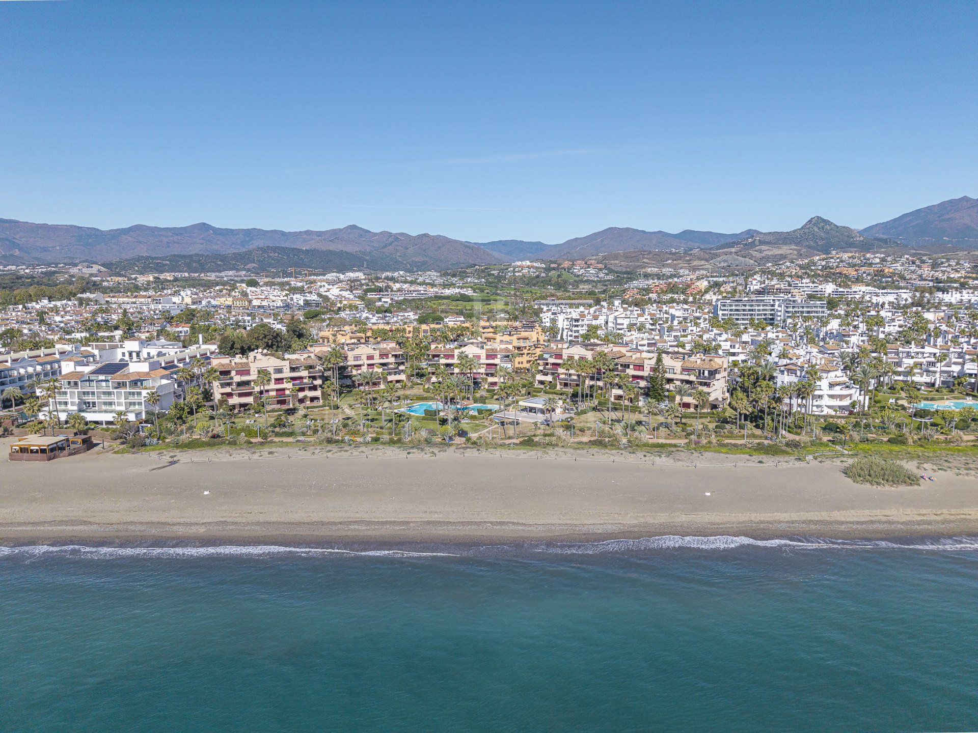 Two-Bedroom Beachfront Apartment in the New Golden Mile