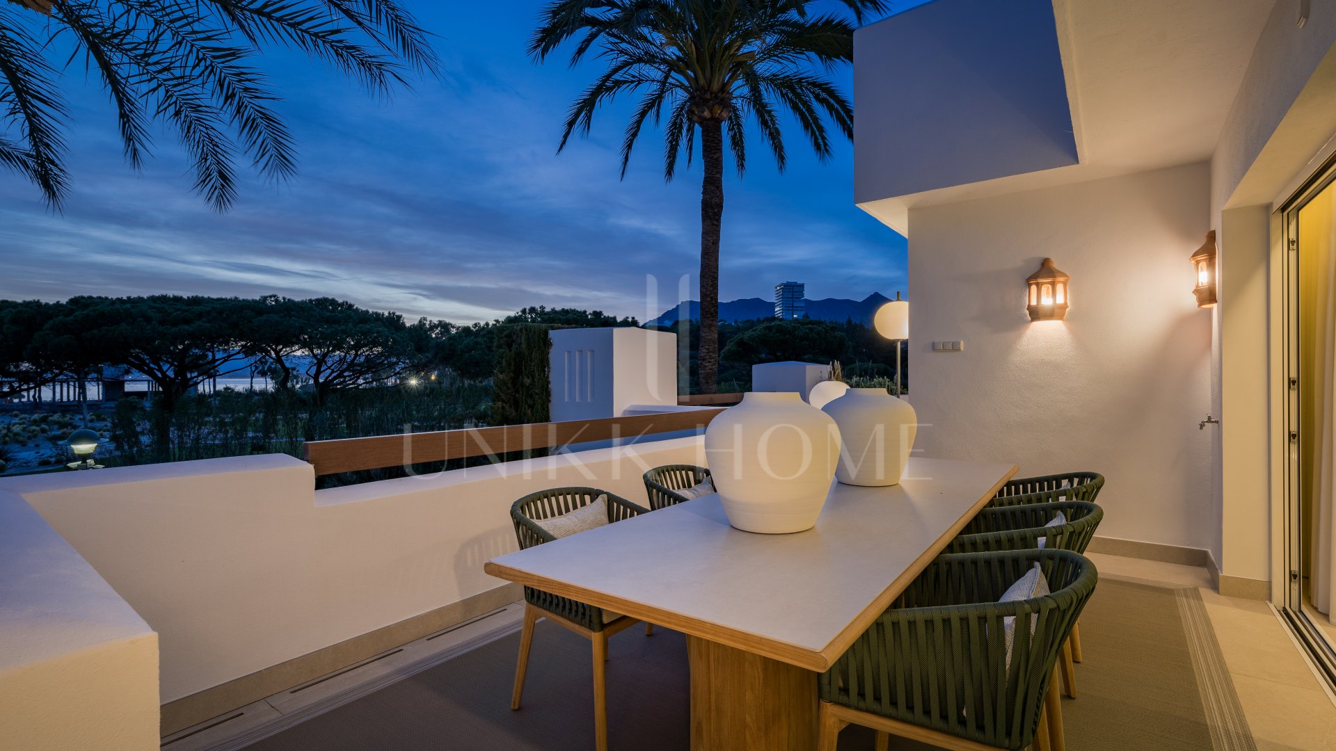 Apartment in Frontline Beach Los Monteros, Marbella East