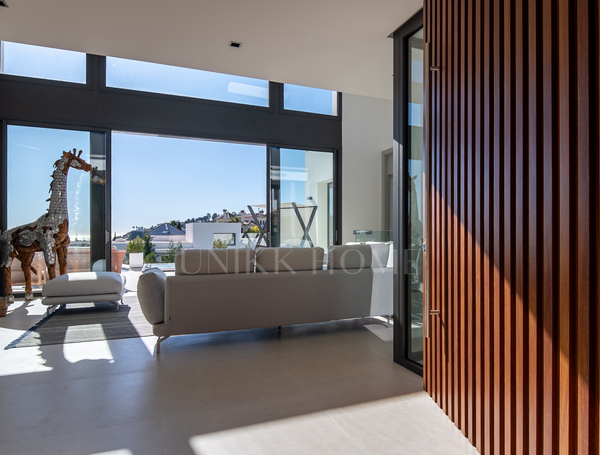 Luxury Villa with Sea Views in La Quinta Gated Community