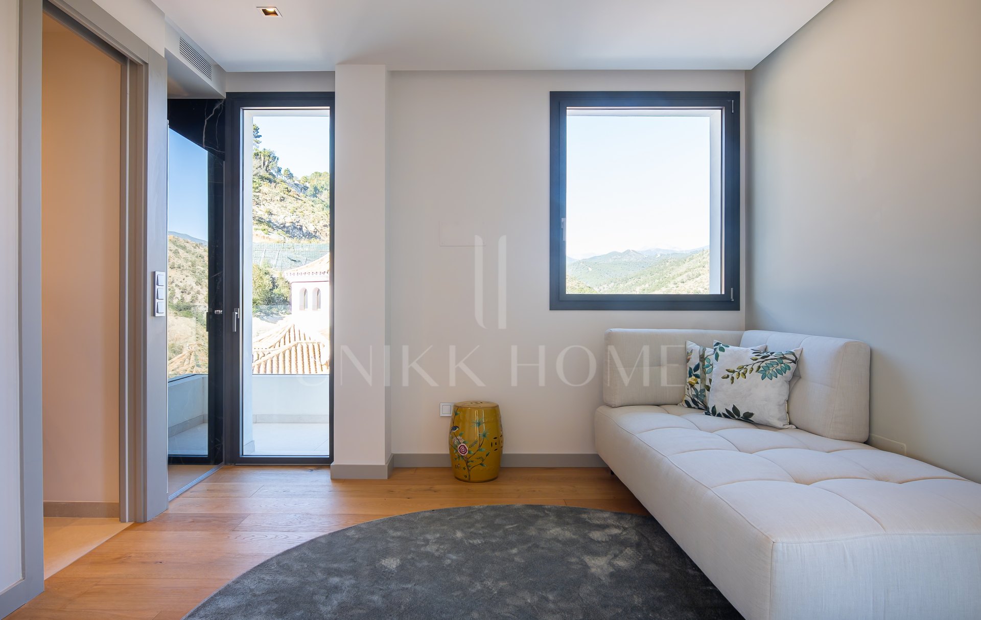 Luxury Villa with Sea Views in La Quinta Gated Community