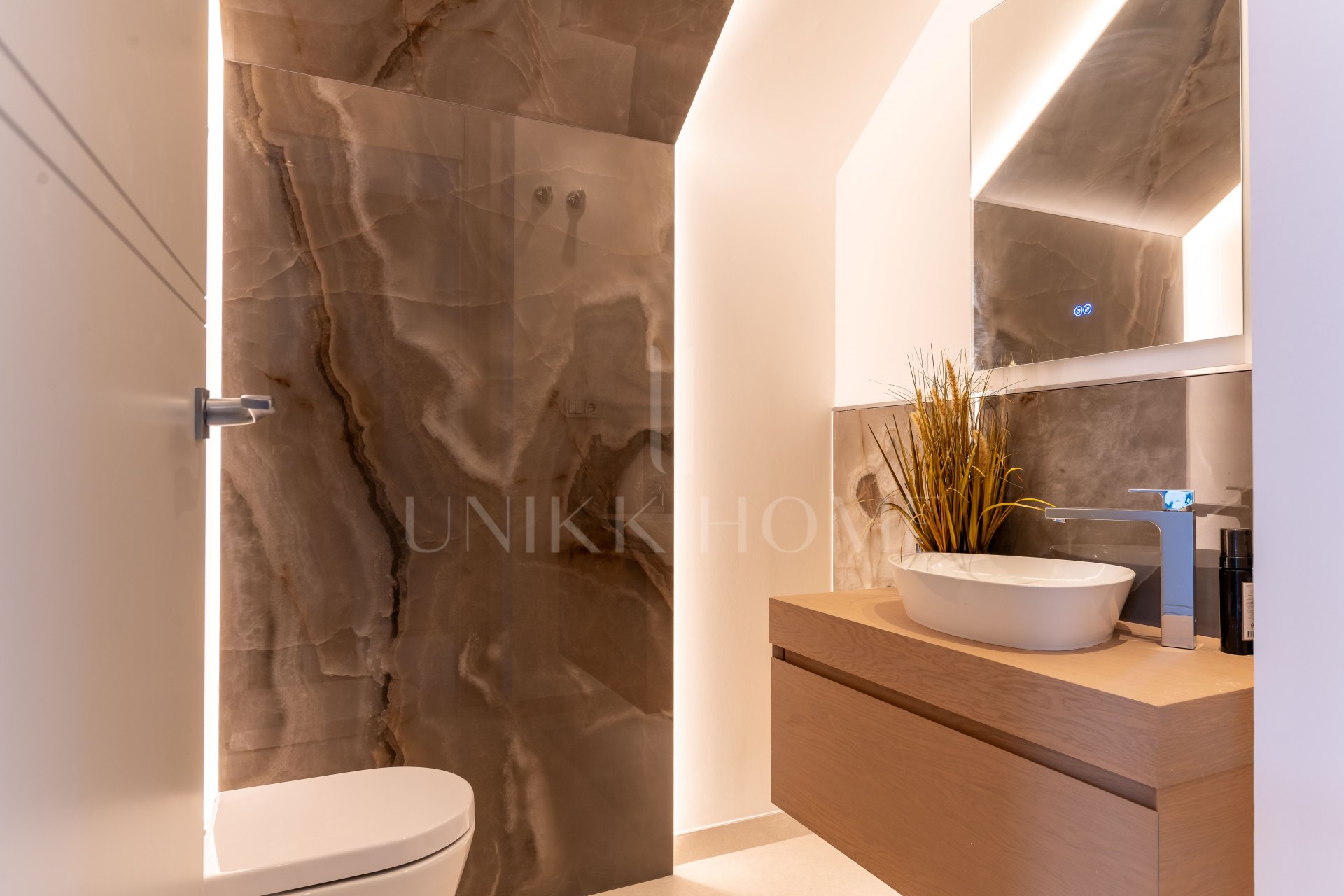 Luxury Villa with Sea Views in La Quinta Gated Community