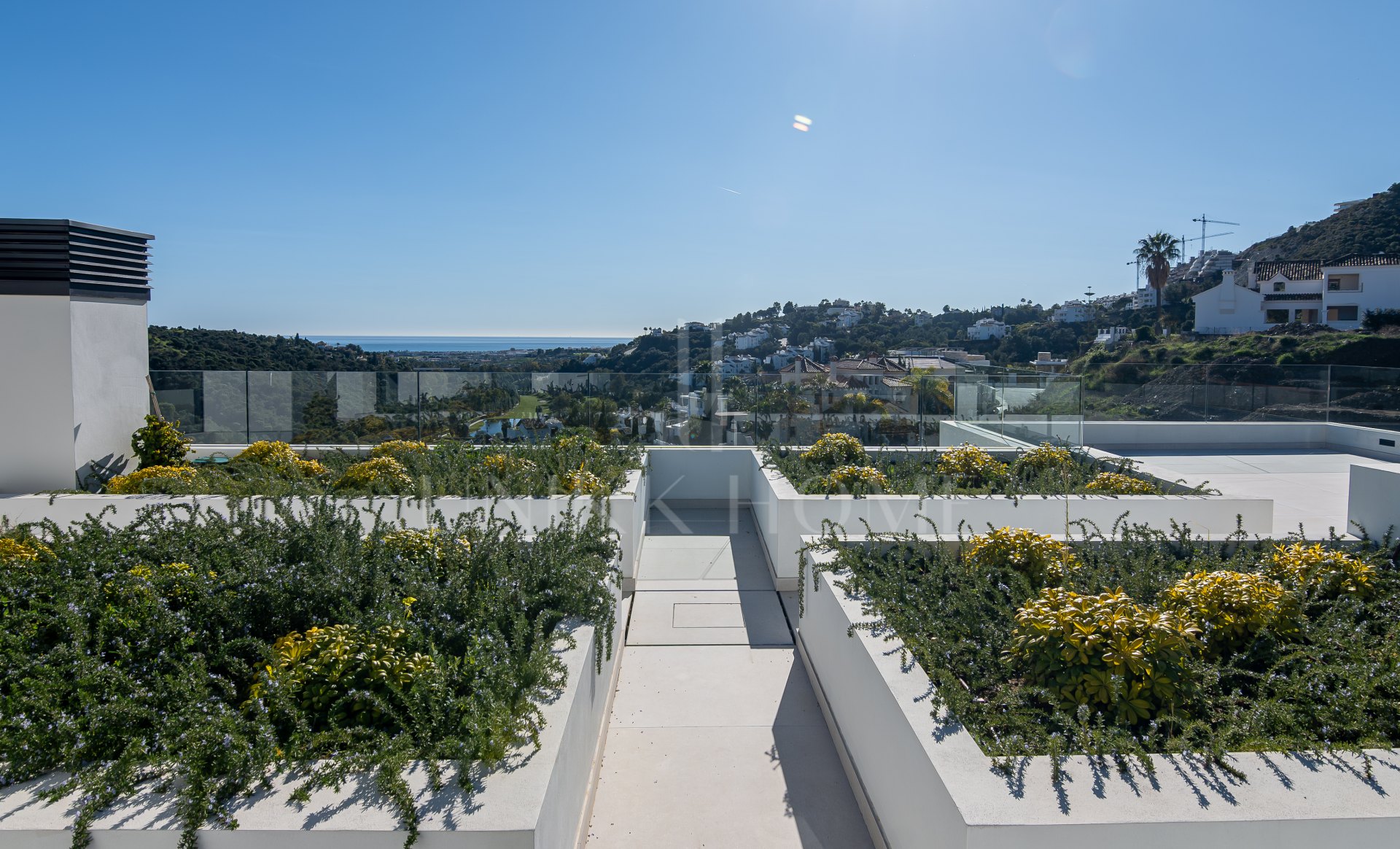 Luxury Villa with Sea Views in La Quinta Gated Community