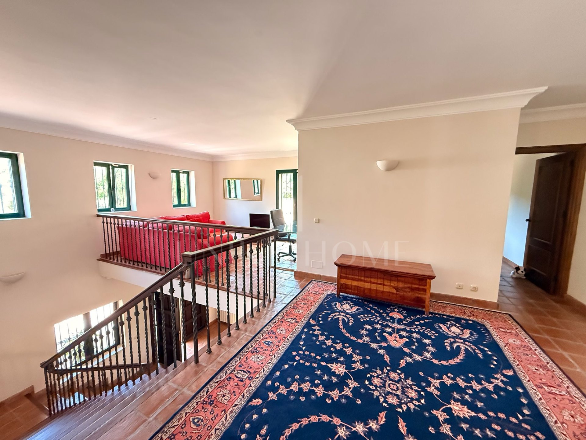 Beautiful detached villa, with many traditional Spanish features located in the prestigious development of Sotogrande.