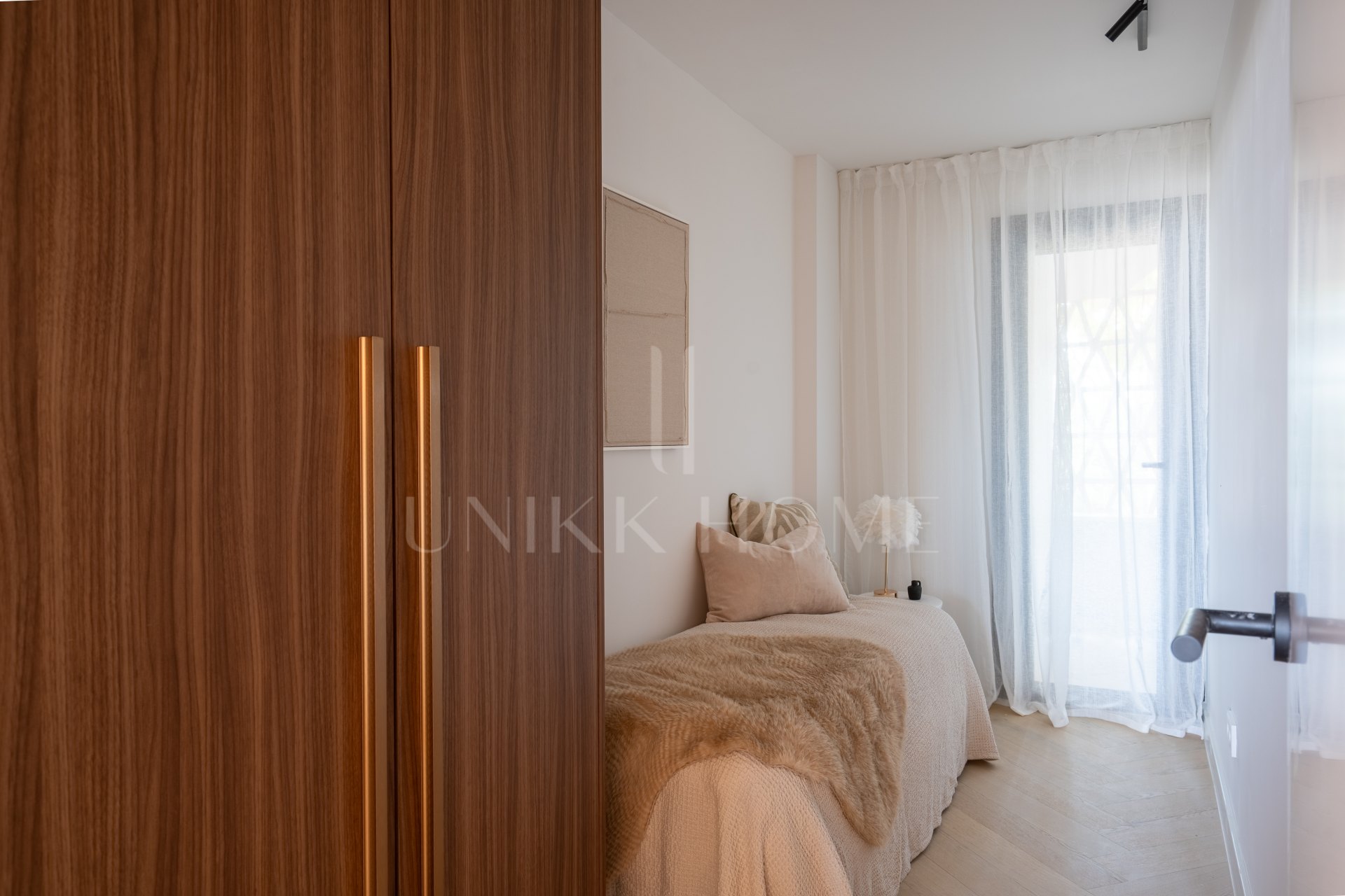 Stunning sea view apartment in Cumbres del Rodeo, Nueva Andalucia.