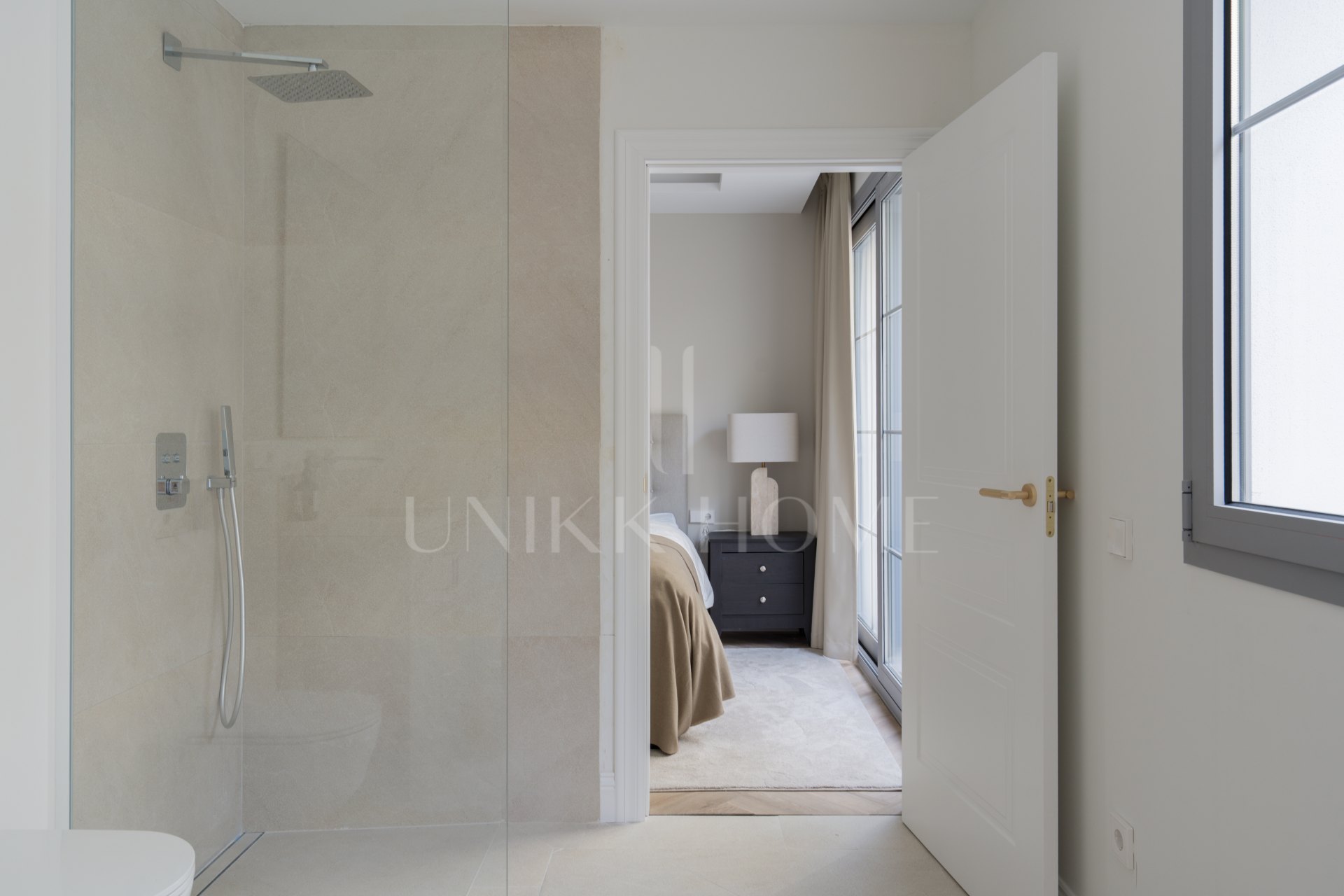 Stunning newly built family villa in Los Arqueros