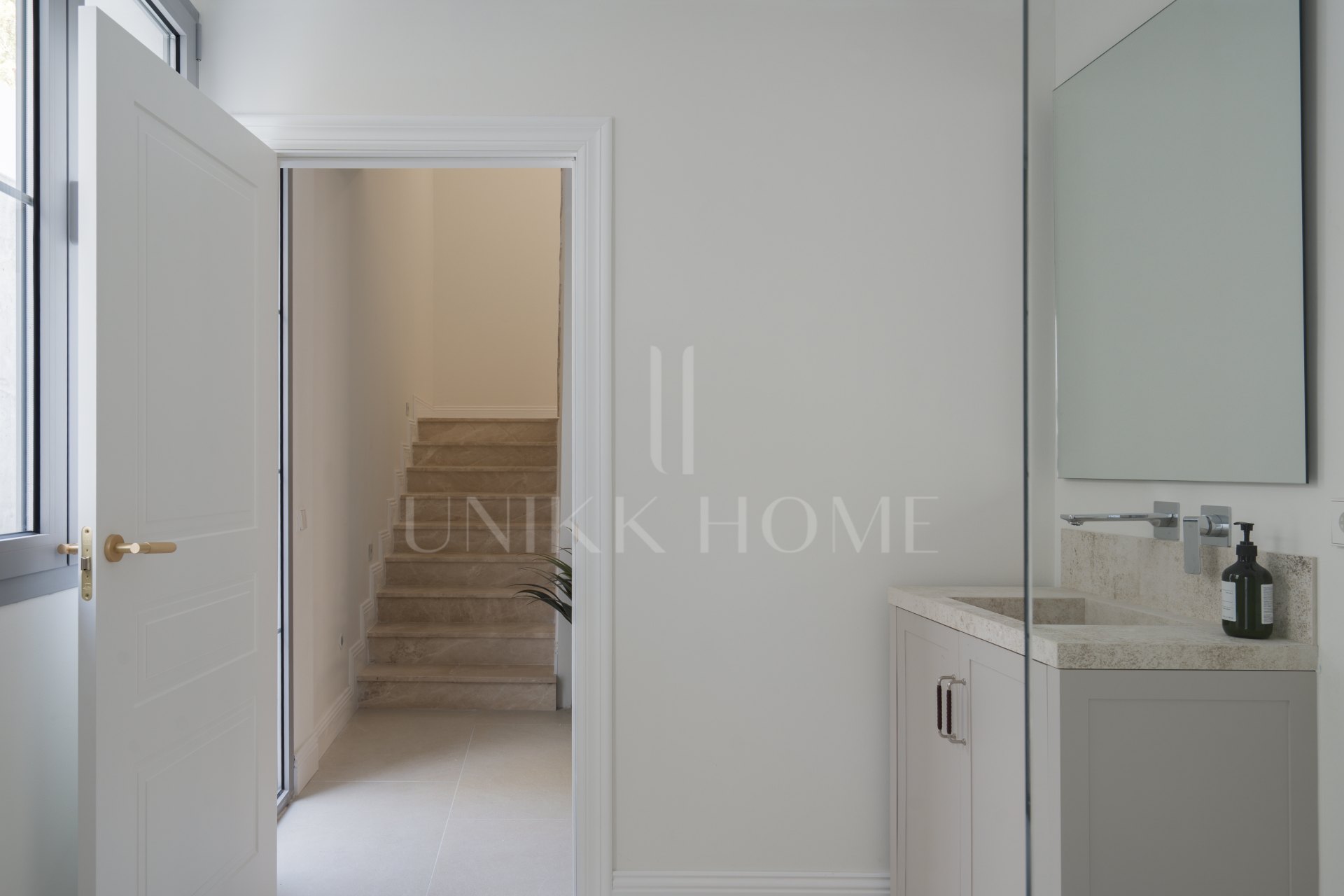 Stunning newly built family villa in Los Arqueros