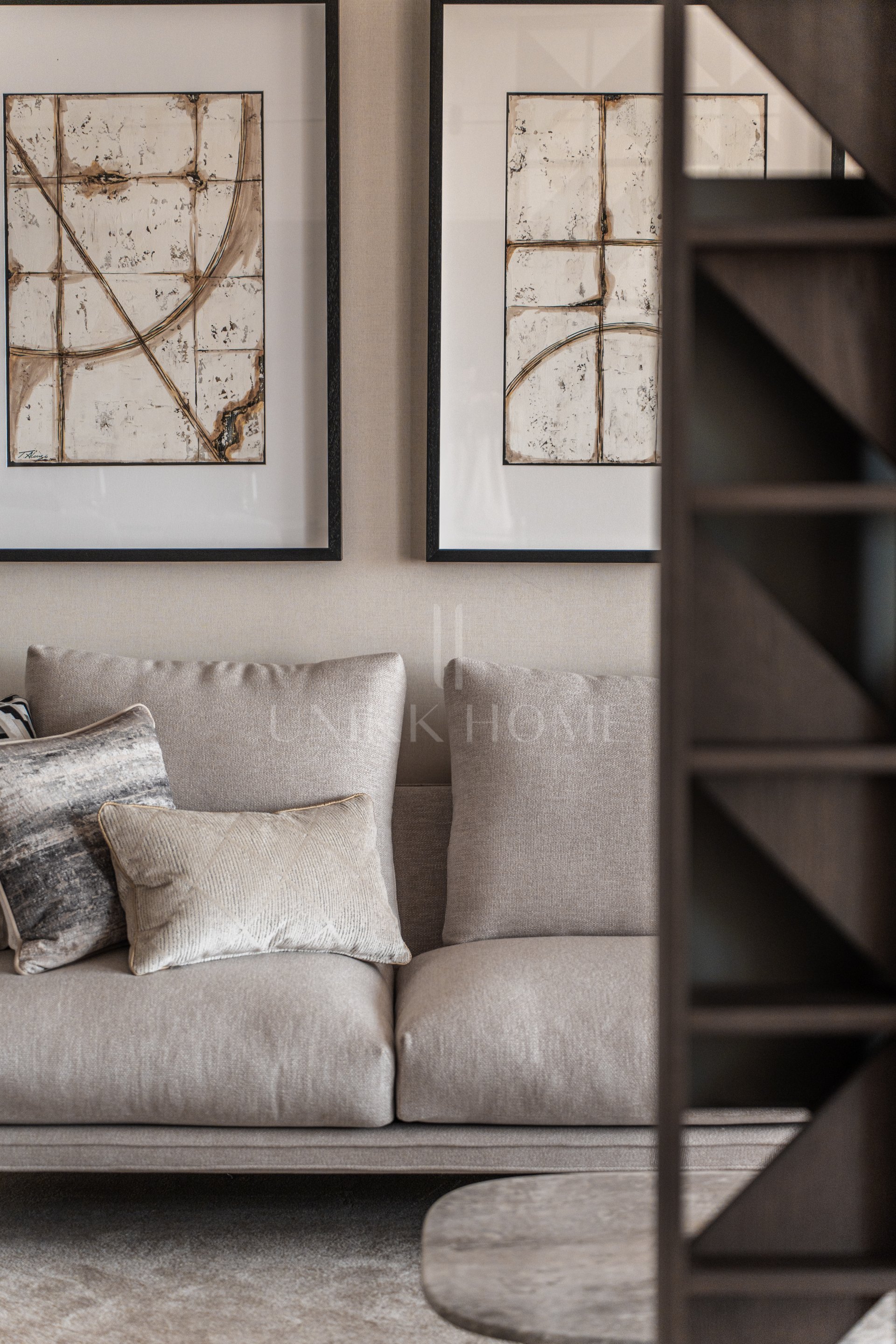 Impresionante apartamento de cuatro dormitorios recientemente renovado en Les Belvédères, Nueva Andalucía.