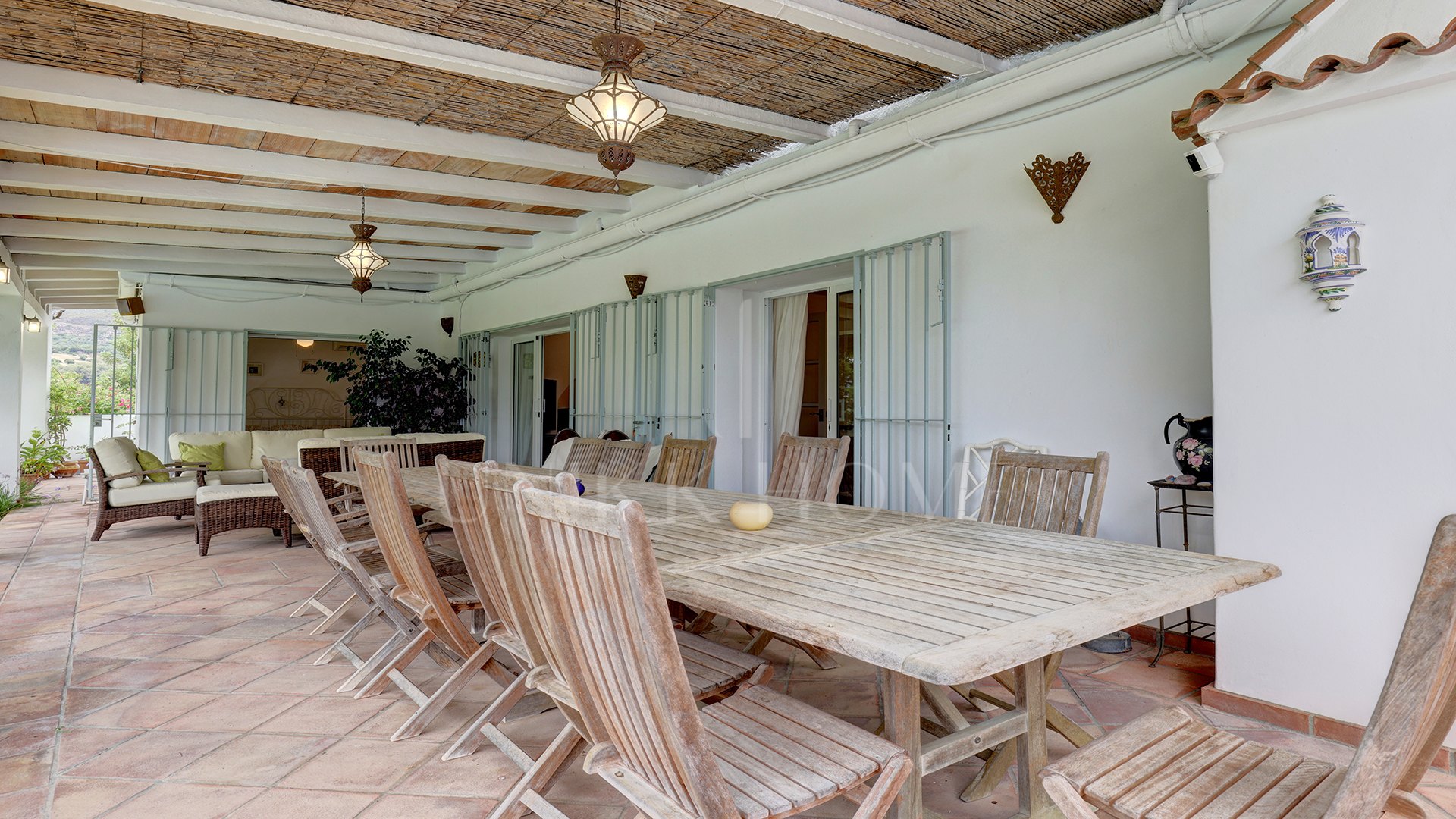 Charming Finca with Private Pool, Solarium, BBQ and Orchard in San Pablo de Buceite