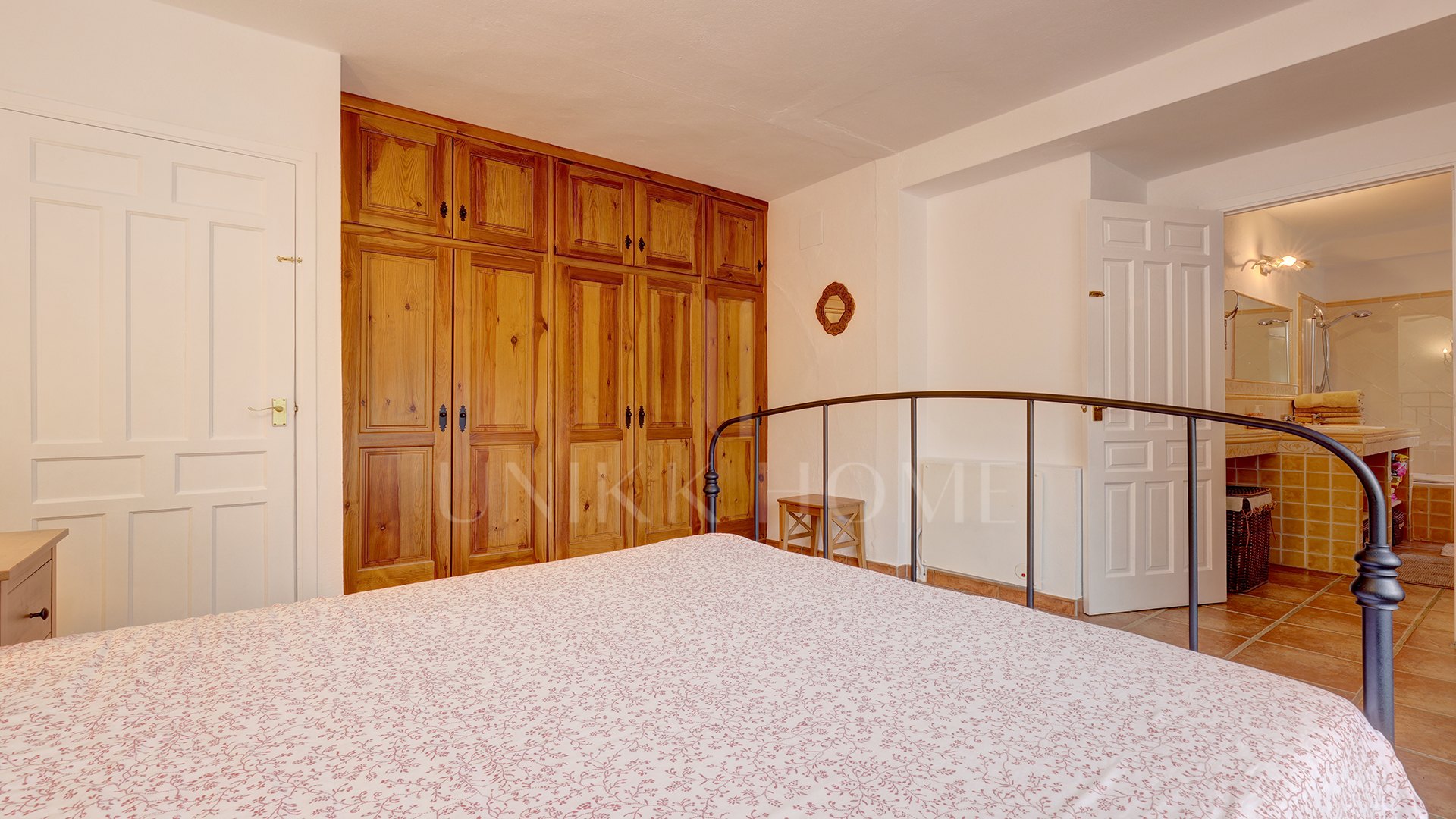 Charming Finca with Private Pool, Solarium, BBQ and Orchard in San Pablo de Buceite