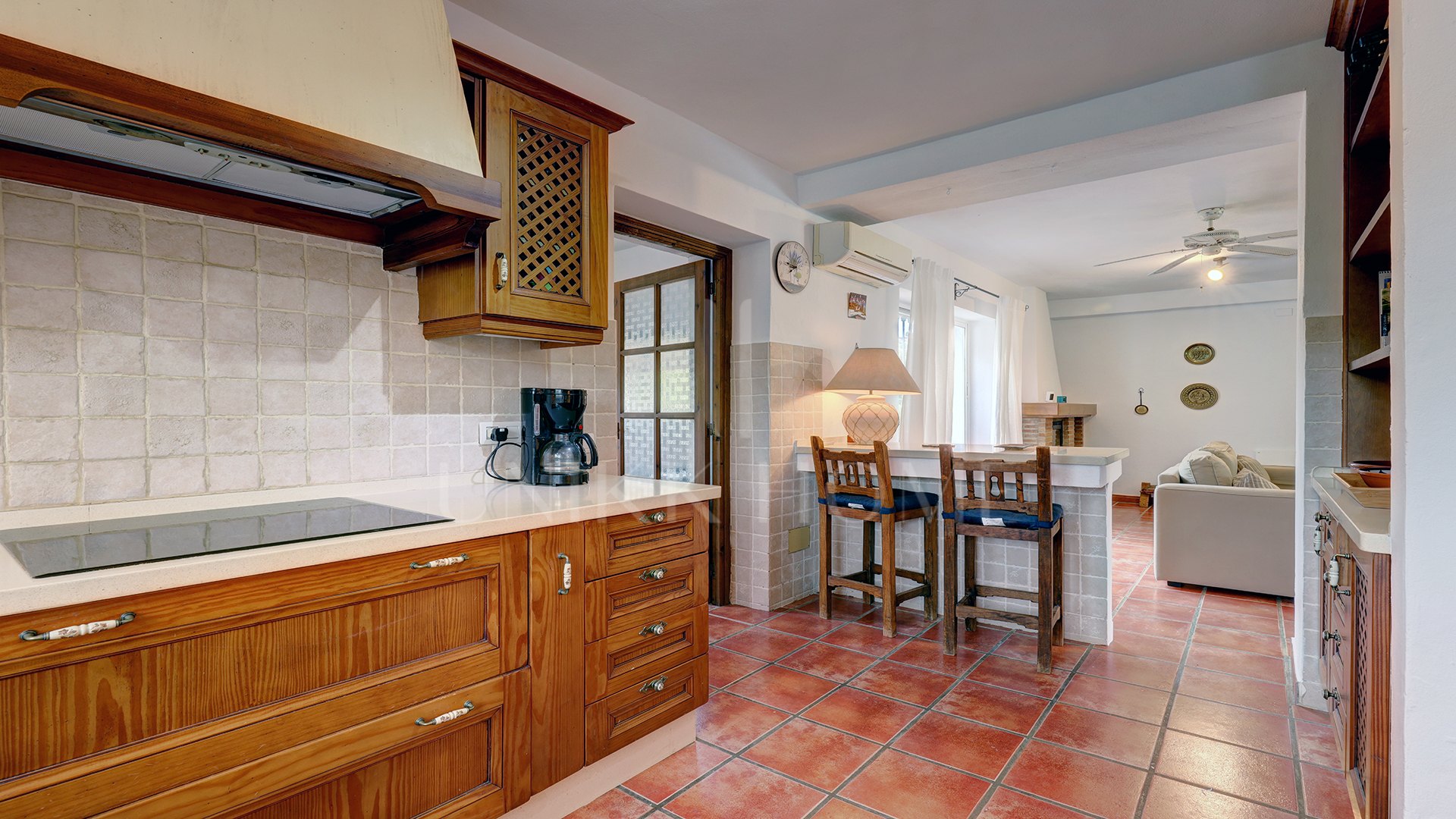 Charming Finca with Private Pool, Solarium, BBQ and Orchard in San Pablo de Buceite