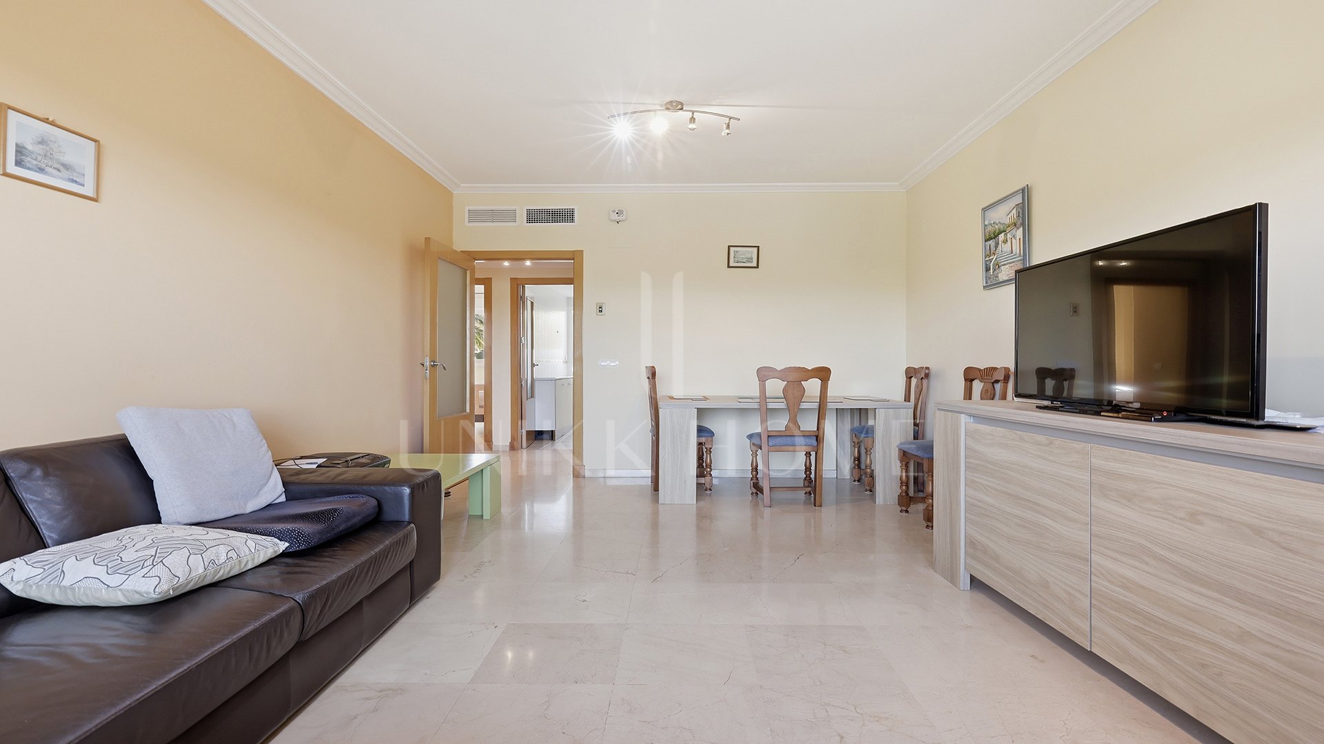 Beautiful Two-Bedroom Apartment in Casares Costa