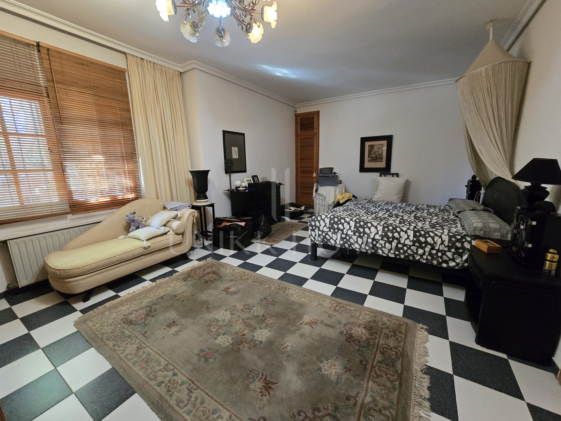 Exclusive detached villa located in one of the most sought-after areas of L'Alfàs del Pi