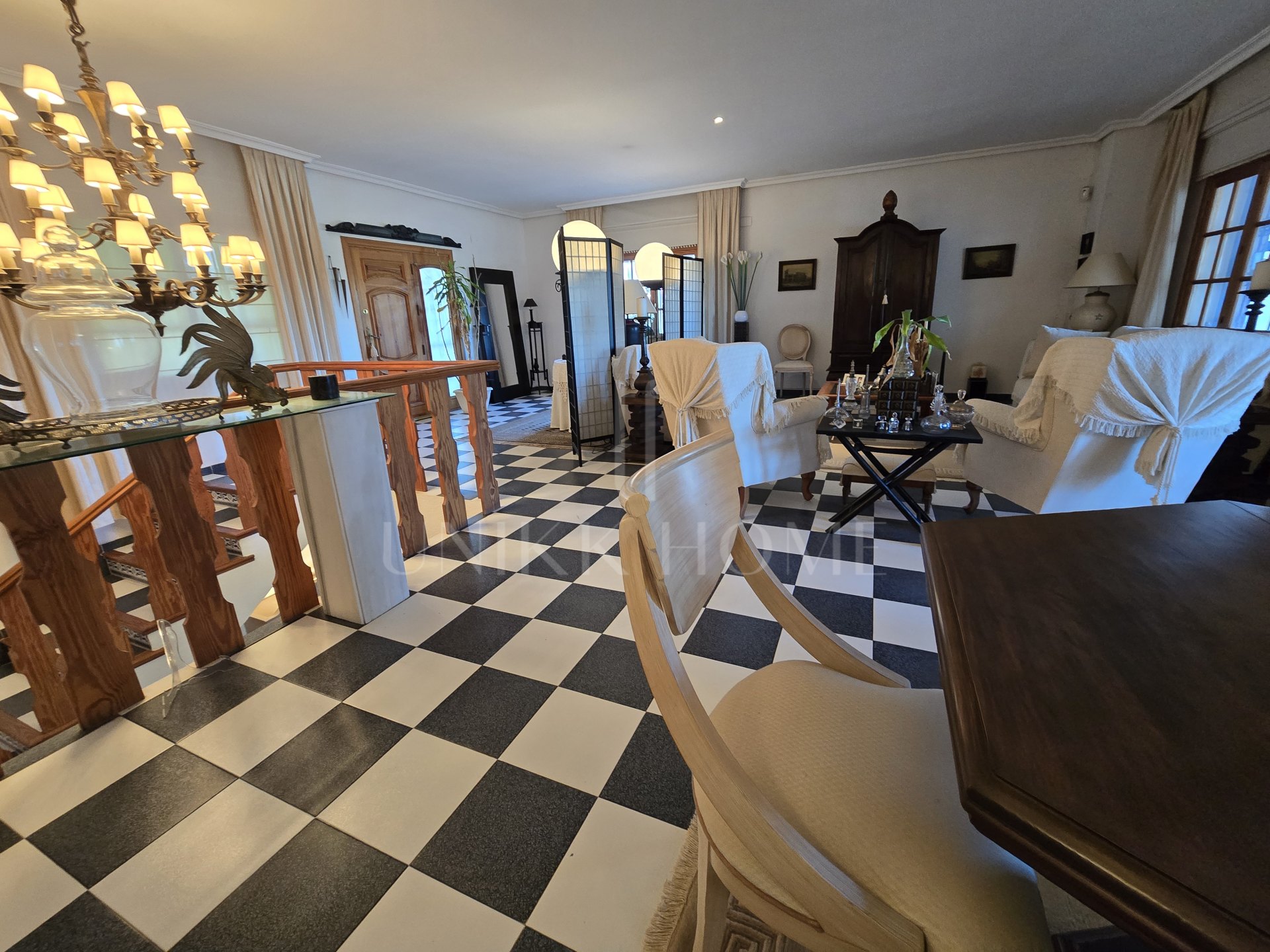 Exclusive detached villa located in one of the most sought-after areas of L'Alfàs del Pi