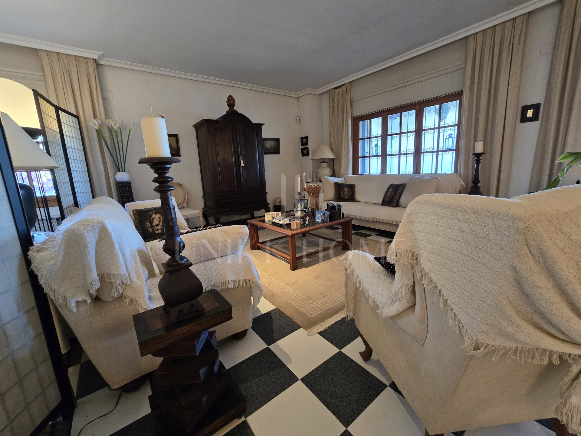 Exclusive detached villa located in one of the most sought-after areas of L'Alfàs del Pi