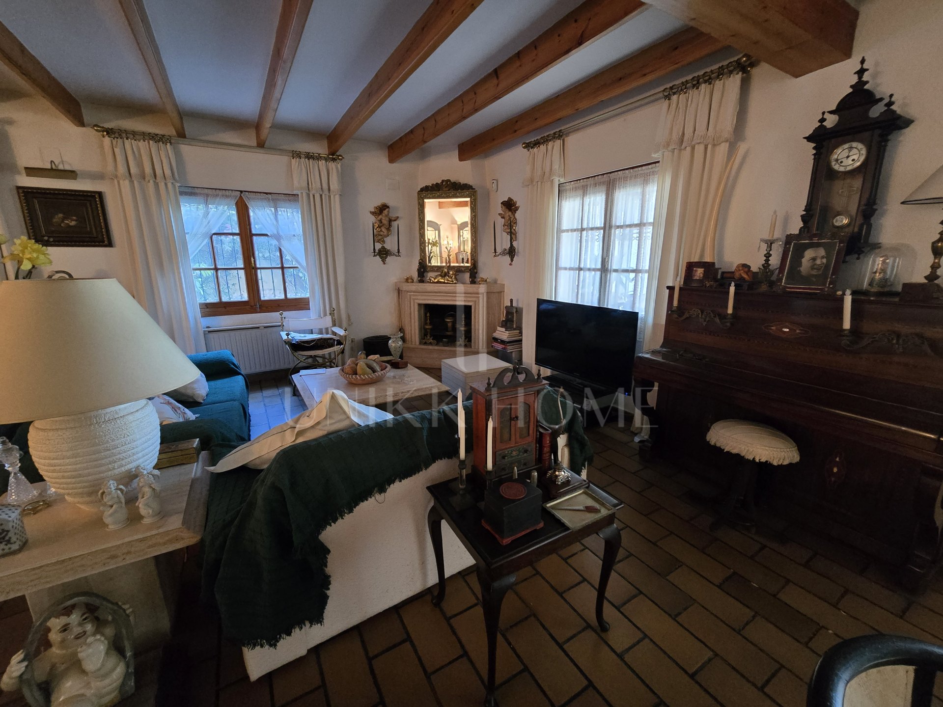 Exclusive detached villa located in one of the most sought-after areas of L'Alfàs del Pi