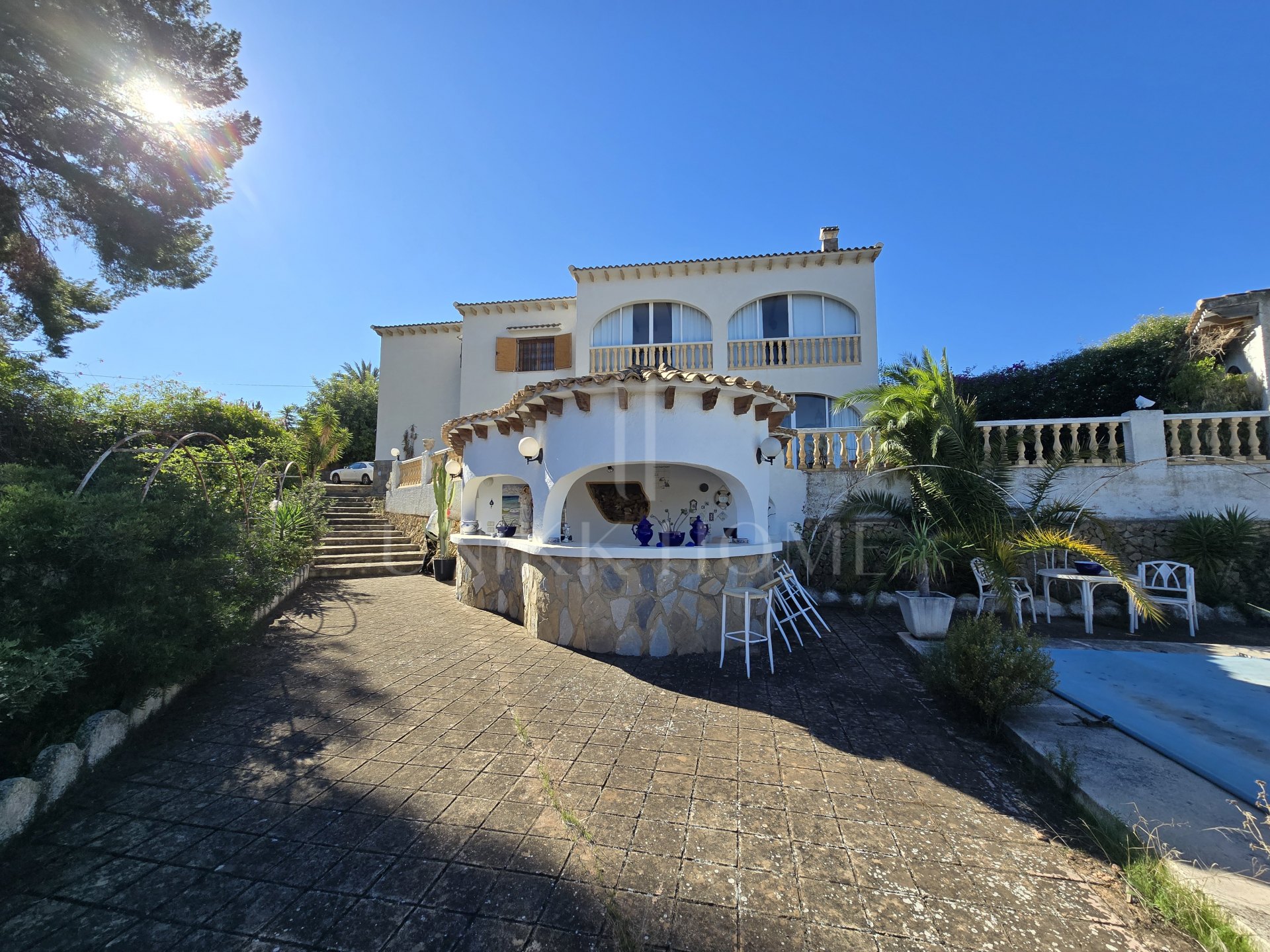 Exclusive detached villa located in one of the most sought-after areas of L'Alfàs del Pi