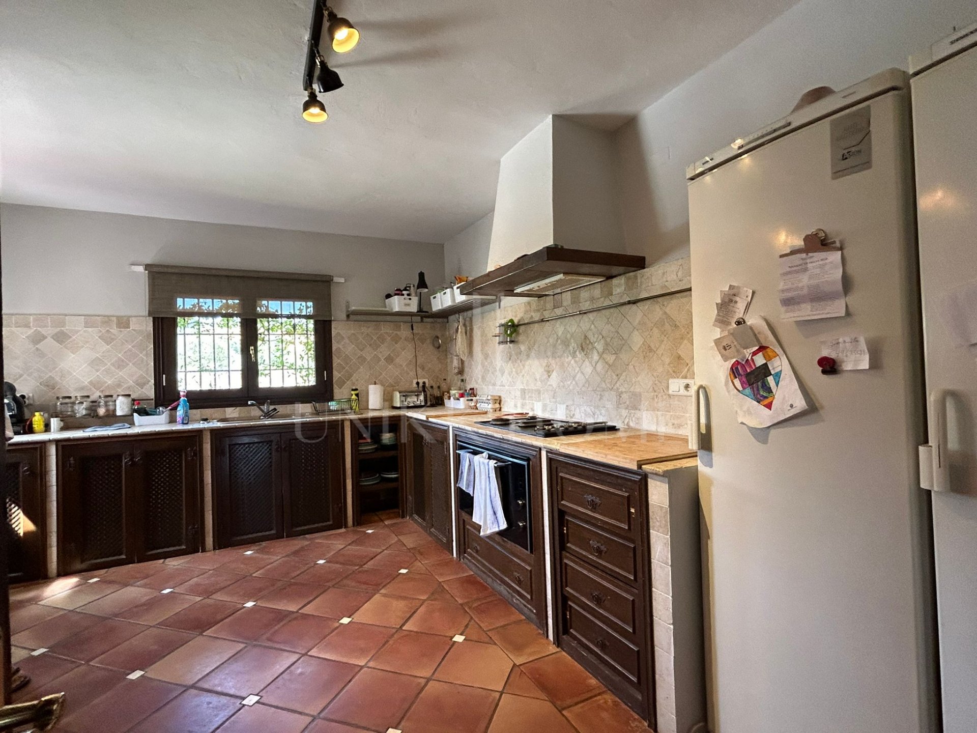 Spectacular Villa for Sale in Guadalobón, Valle Romano, Estepona, Close to the Marina