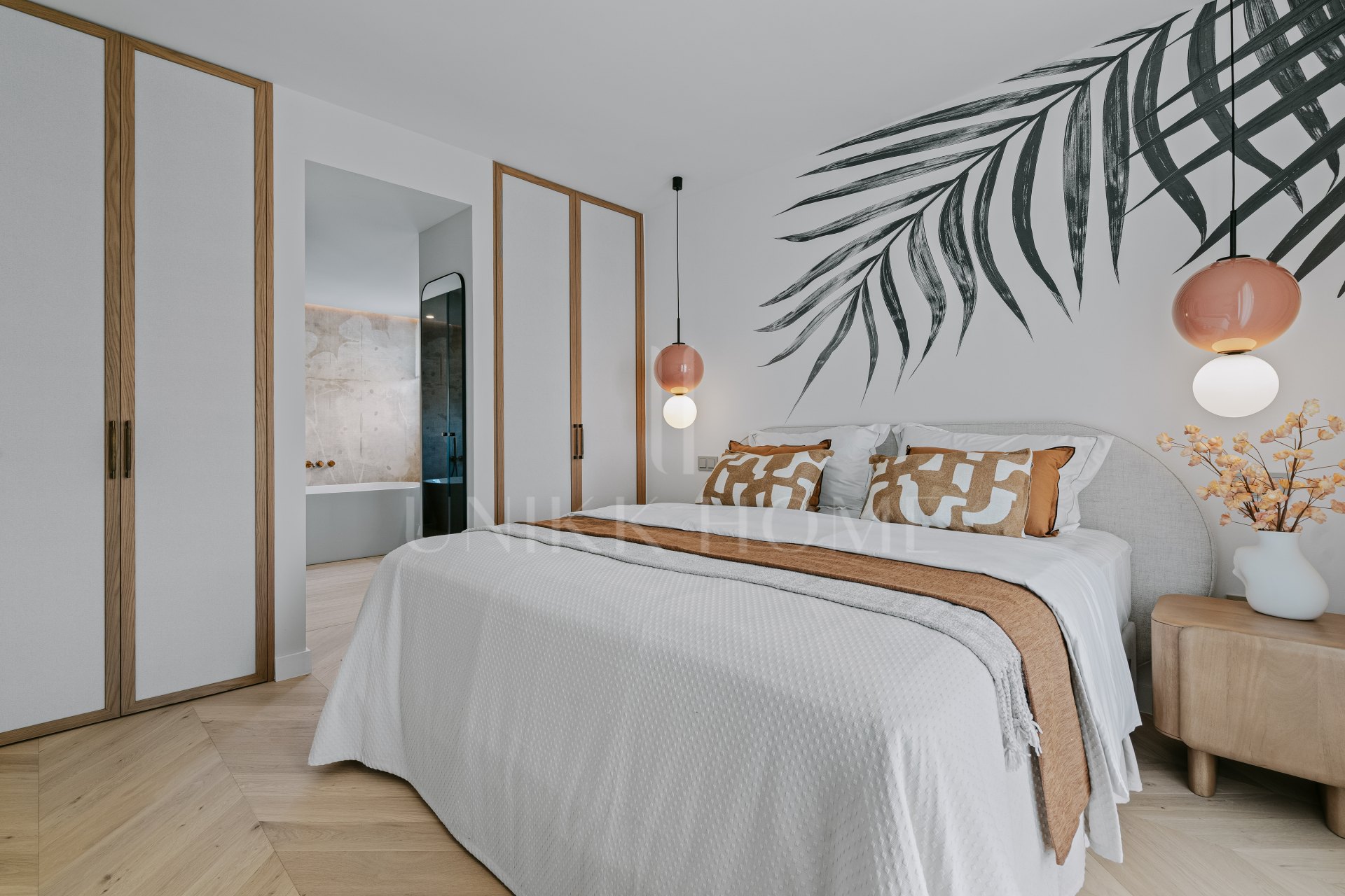 Apartment Vista Lago — Marbella Living with Panoramic Views