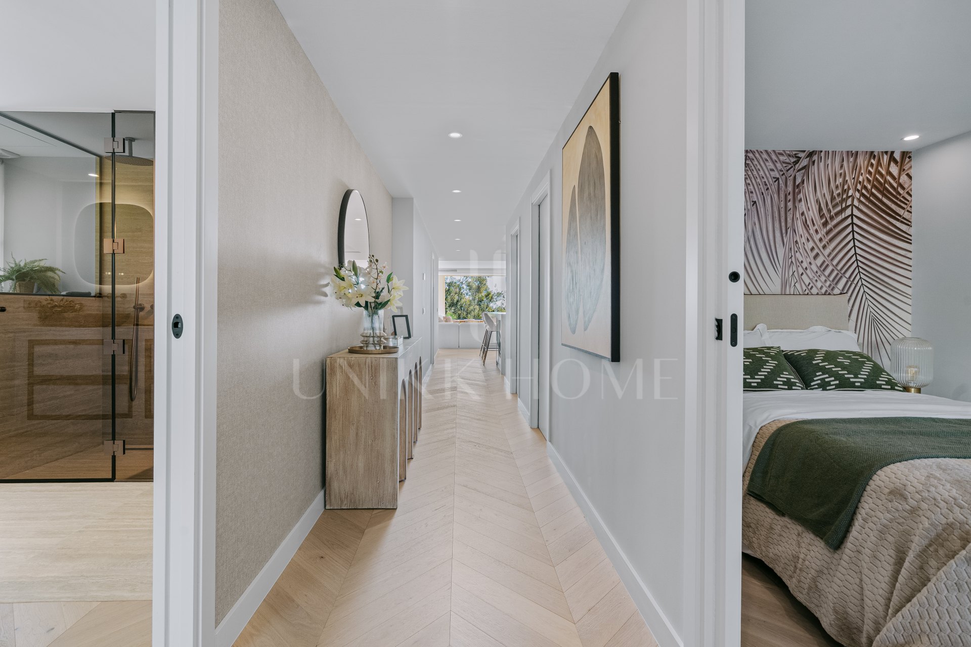 Apartment Vista Lago — Marbella Living with Panoramic Views