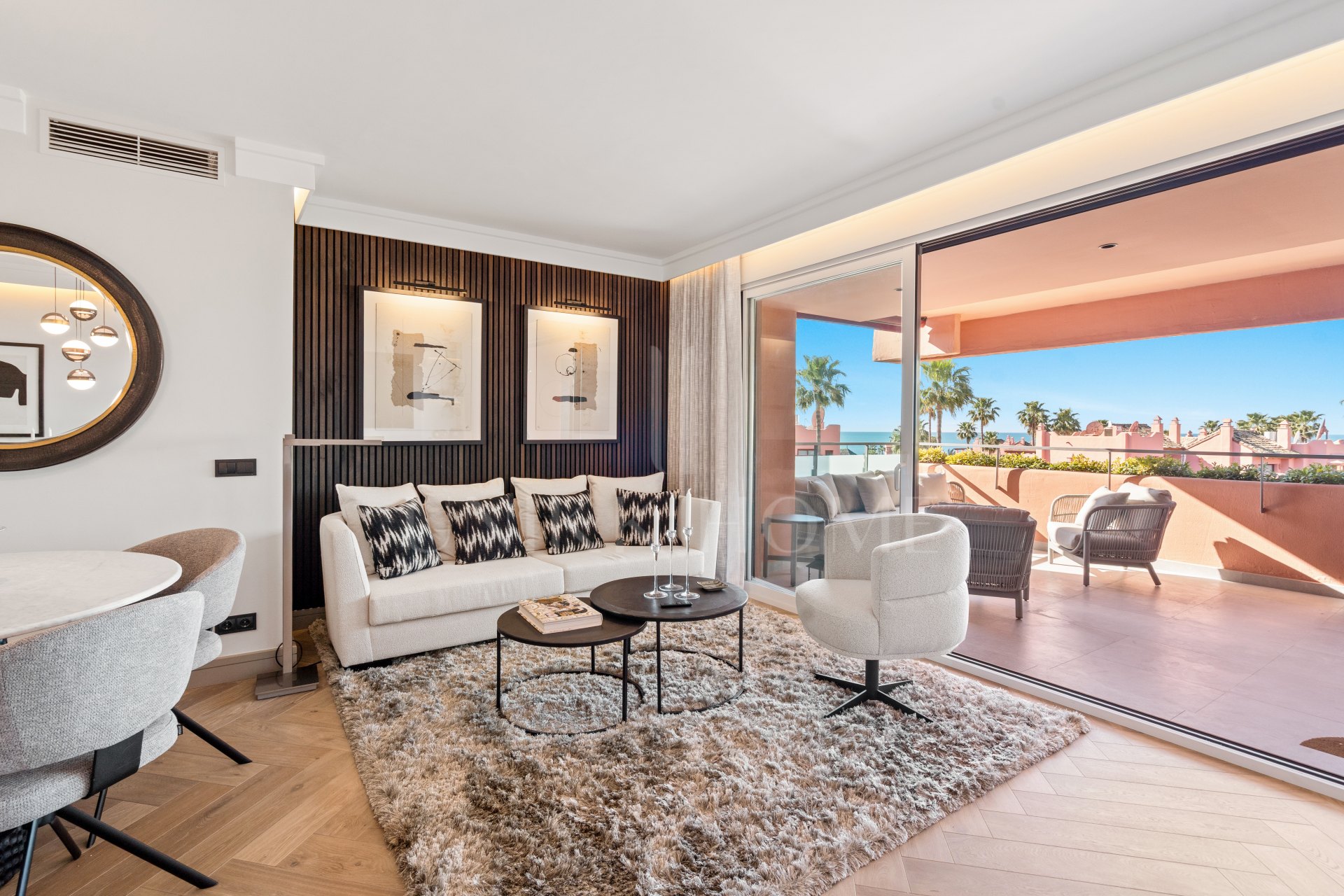 Sea View Luxury Penthouse - Newly Renovated on the Beach Side New Golden Mile