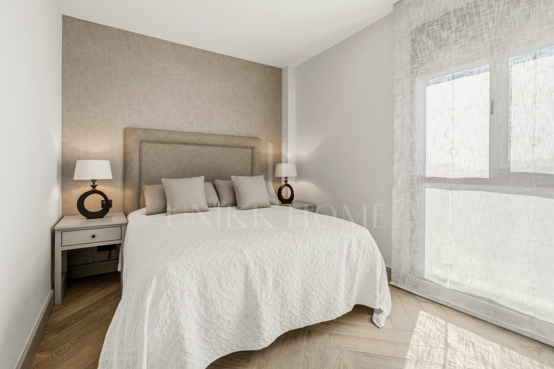 Sea View Luxury Penthouse - Newly Renovated on the Beach Side New Golden Mile