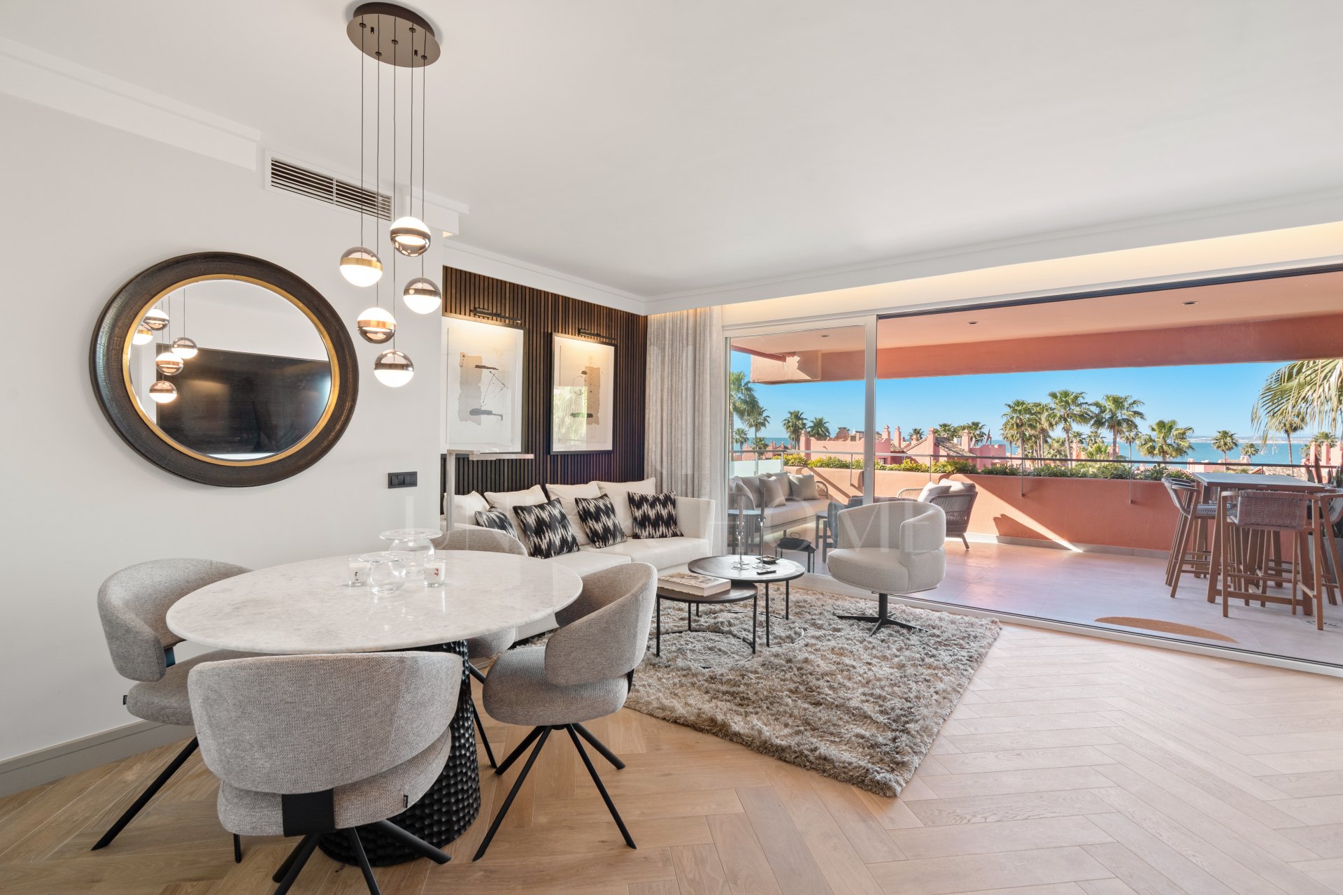 Sea View Luxury Penthouse - Newly Renovated on the Beach Side New Golden Mile