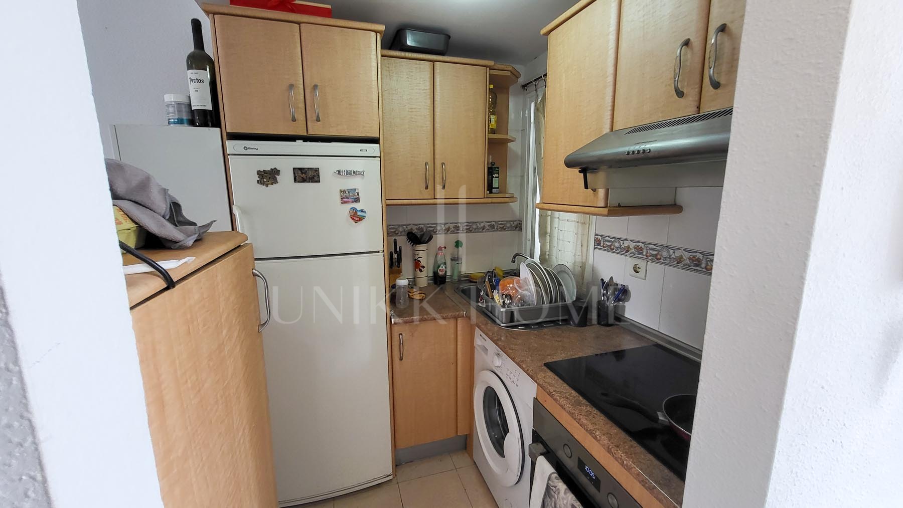 OPPORTUNITY - 2 BEDROOM APARTMENT WITH LARGE TERRACE