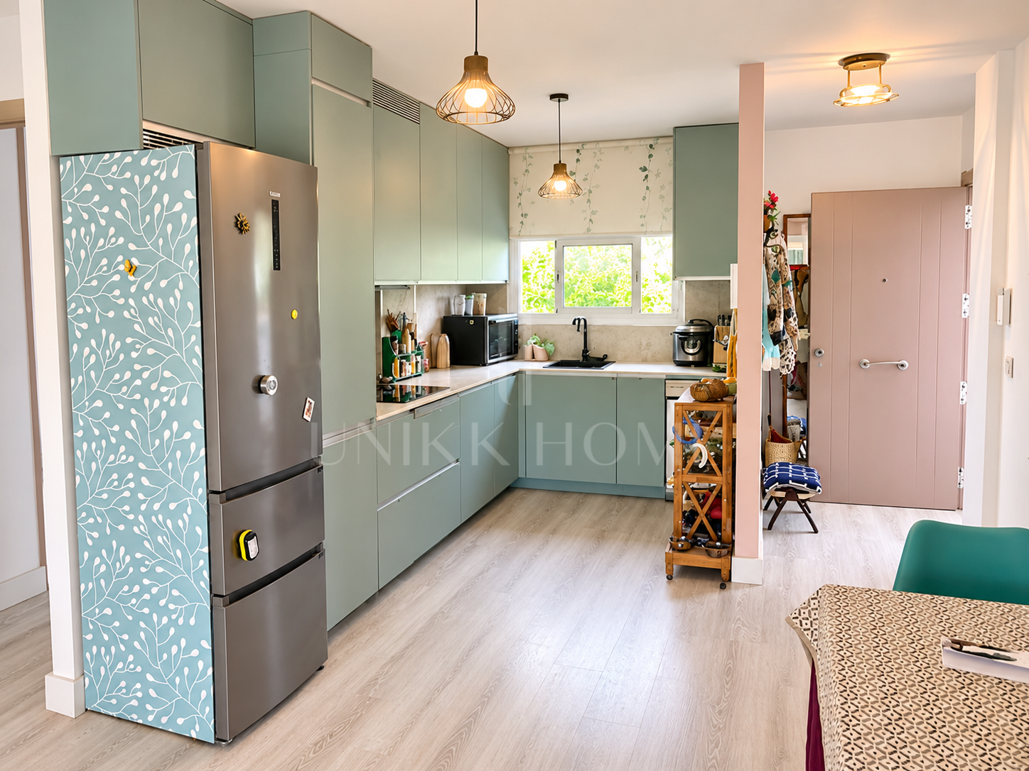 Garden Apartment, steps from the beach in Calypso, Calahonda