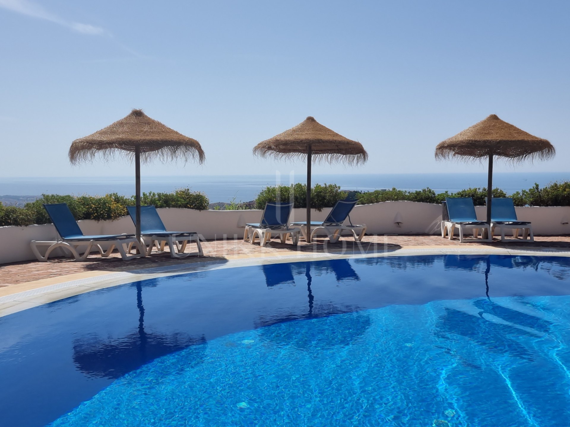 Panoramic Sea Views & Endless Potential in La Mairena