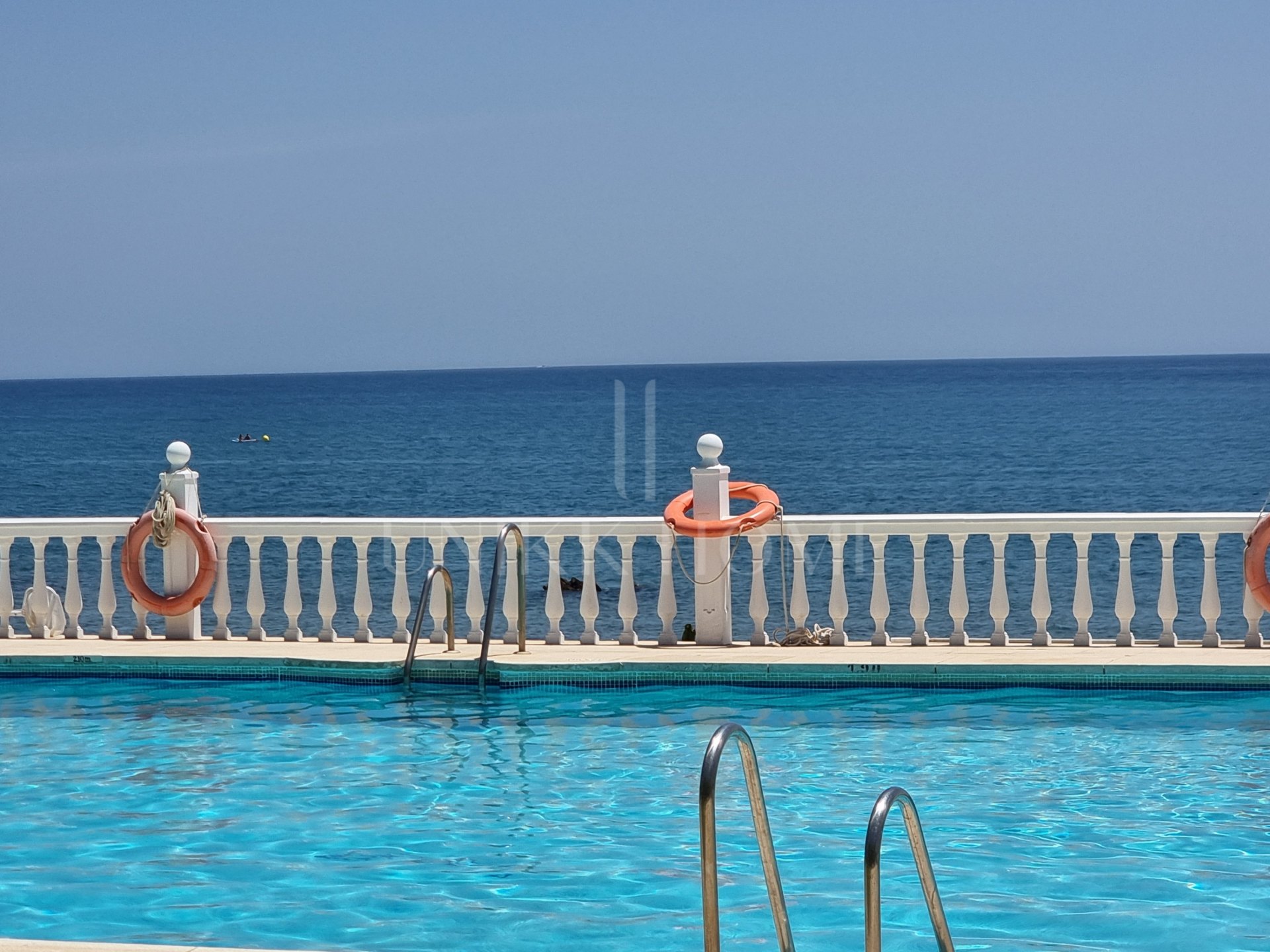 Beachfront Apartment with Stunning Sea Views and Exceptional Investment Potential