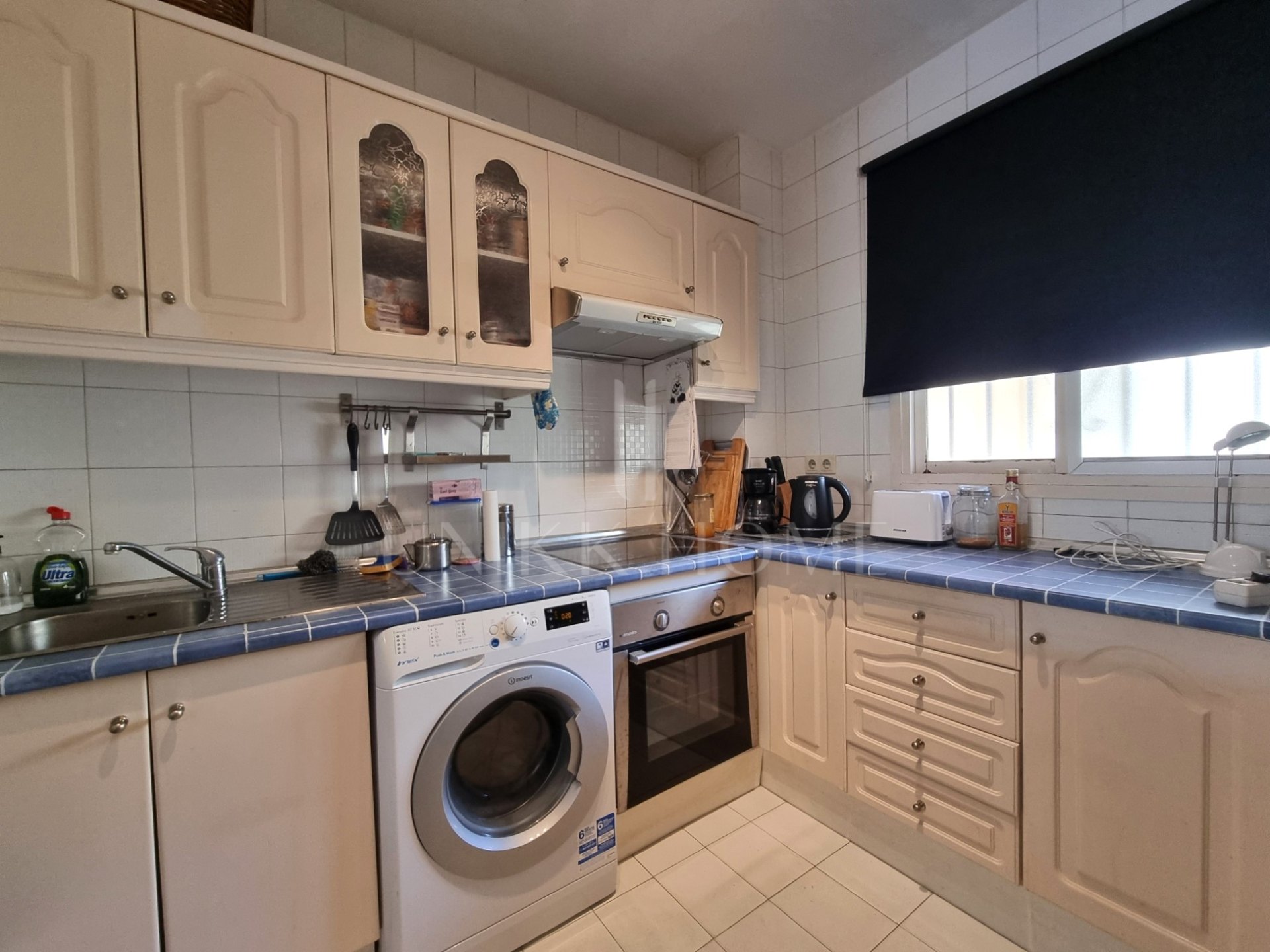 Beachfront Apartment with Stunning Sea Views and Exceptional Investment Potential