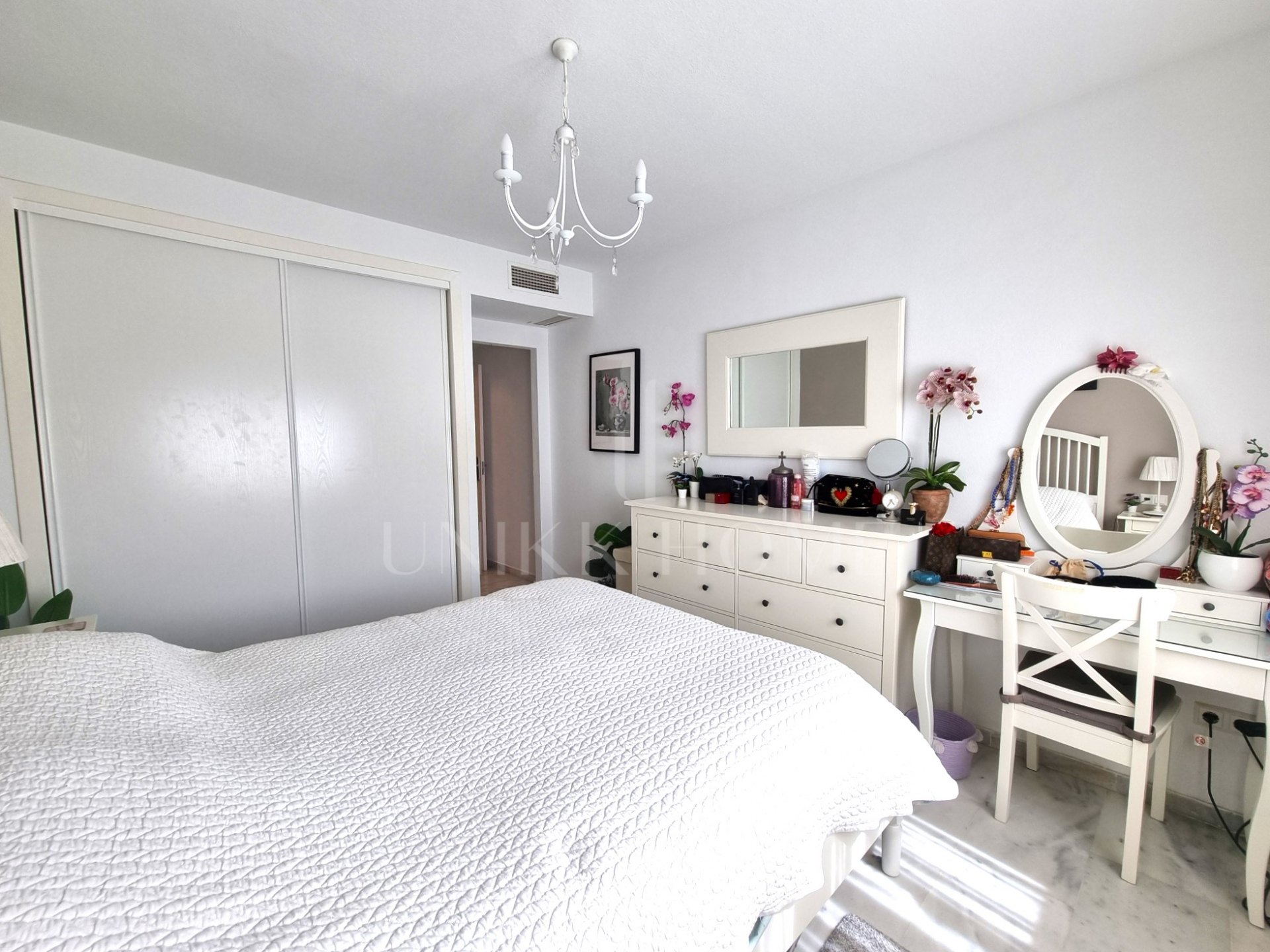 Fantastic 2 bedroom penthouse in La Reserva de Marbella