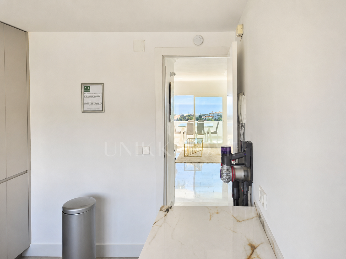 Ático dúplex con las vistas panorámicas al mar más bonitas de Calahonda.