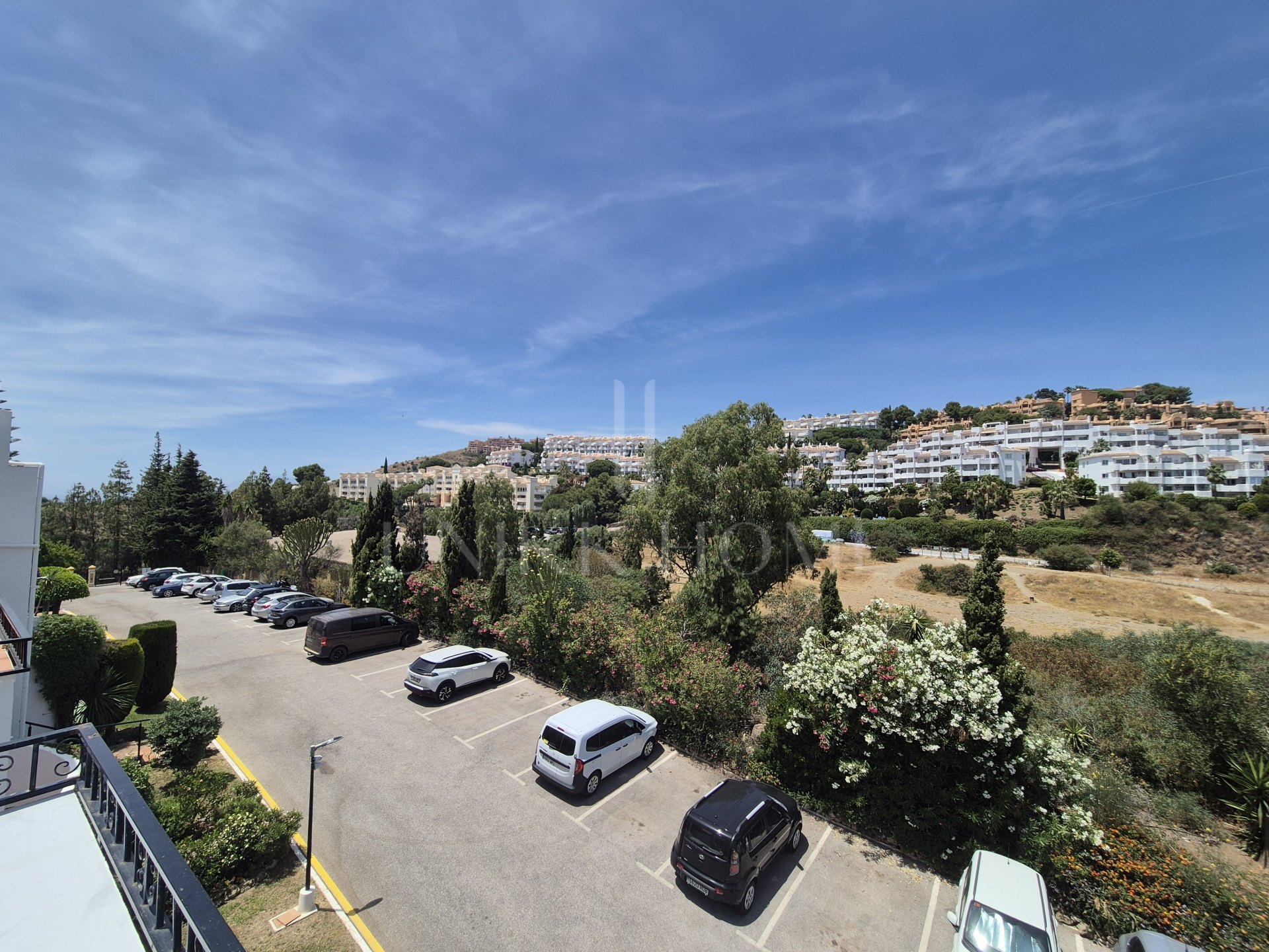 A duplex penthouse with the most stunning panoramic sea views in Calahonda.