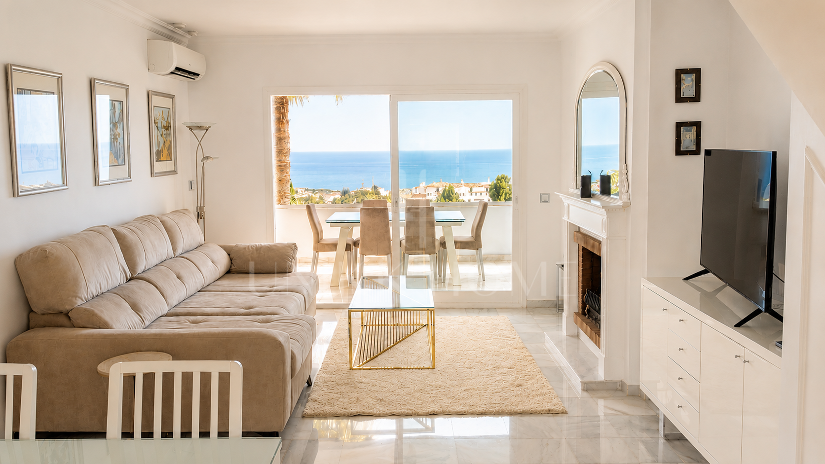 Ático dúplex con las vistas panorámicas al mar más bonitas de Calahonda.
