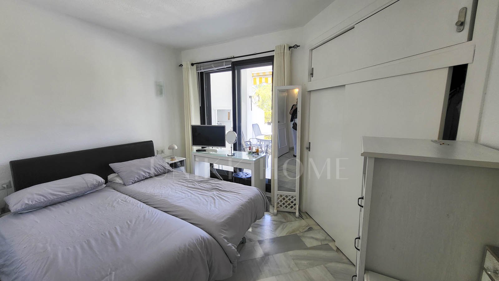 Apartment for sale in Calahonda, Mijas Costa