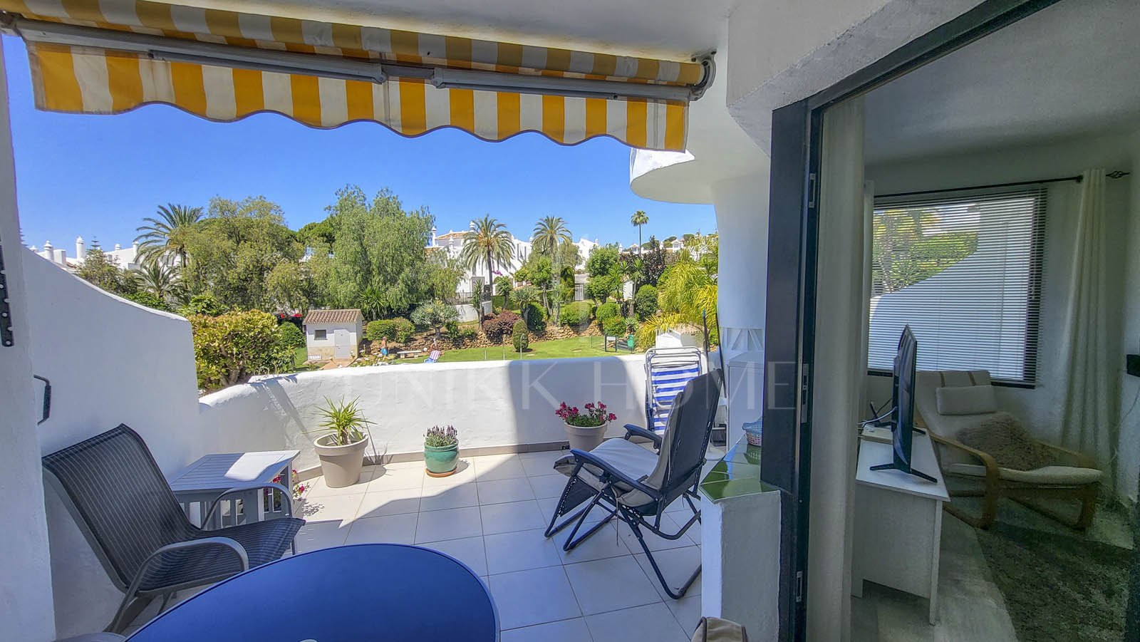 Apartment for sale in Calahonda, Mijas Costa