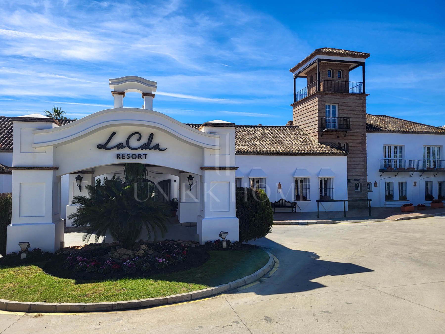 LUXURY VILLA PLOTS -SOUTH FACING - FIRST LINE GOLF - LA CALA GOLF RESORT