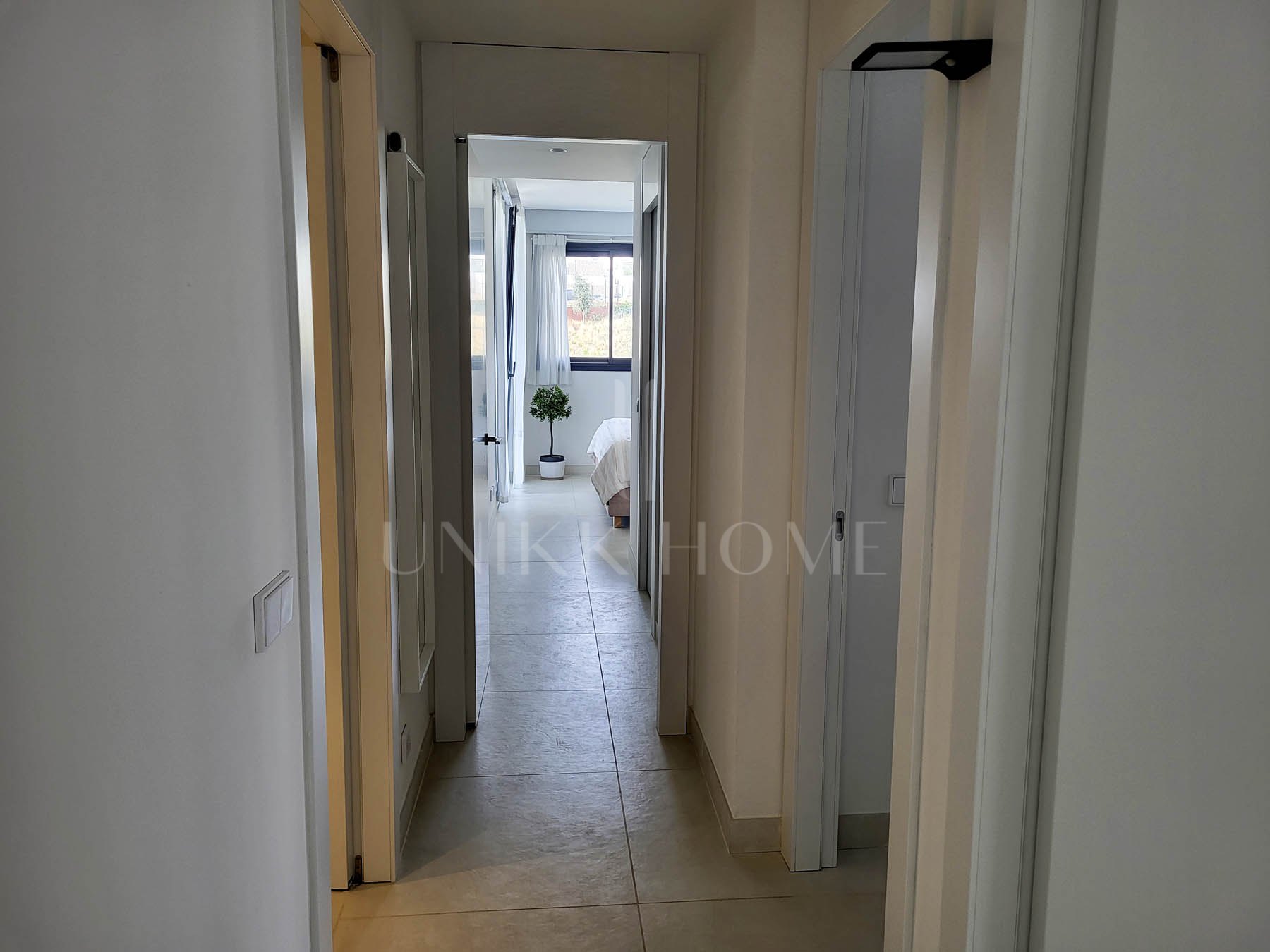 Experience the “wow” factor upon entry! This 3-bedroom, south-facing corner apartment offers an luxury open-plan living space that flows onto a very large terrace with stunning sea and mountain views. High-end kitchen appliances make...