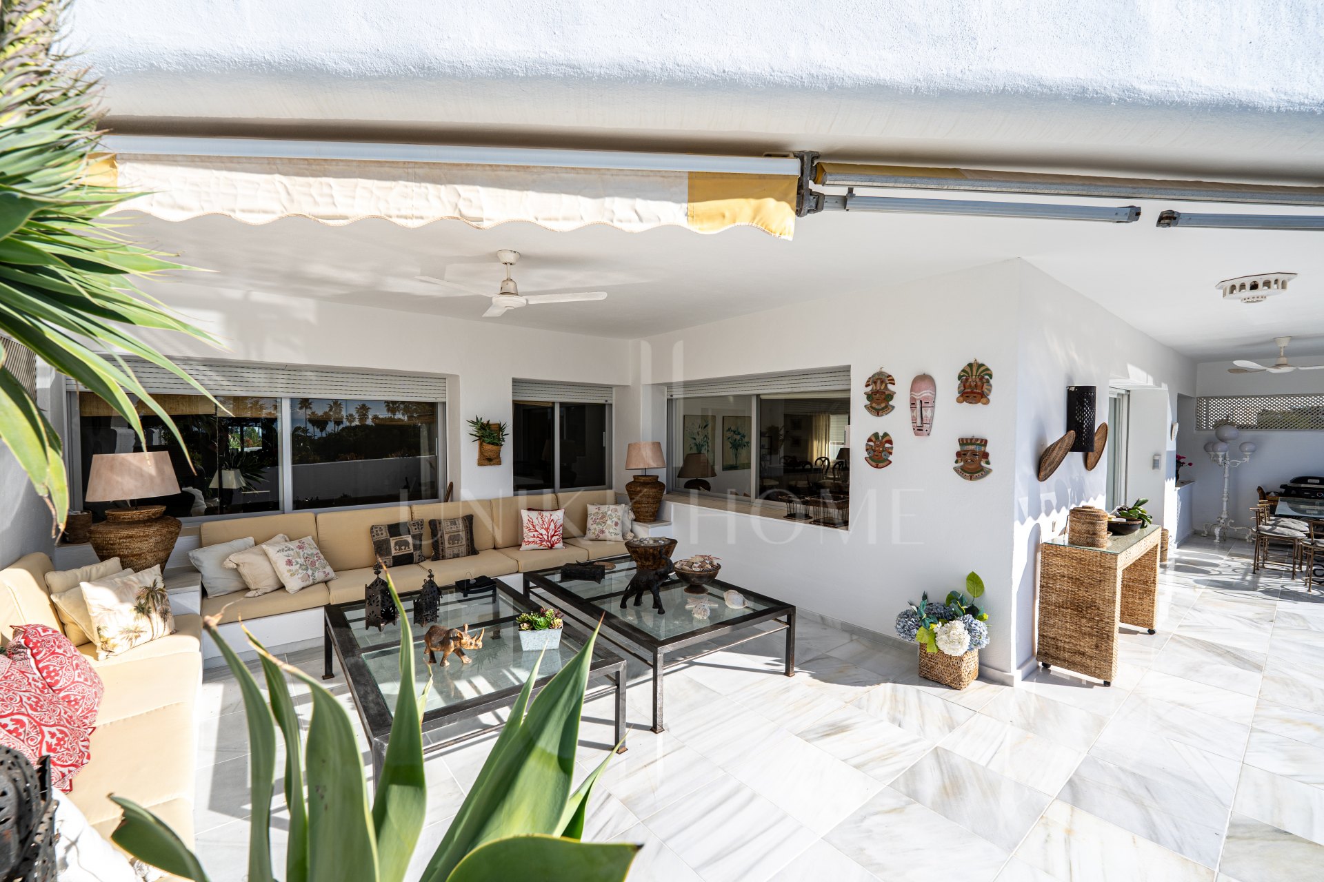 Stunning Apartment with Panoramic Sea Views in Guadalmina Baja, Marbella