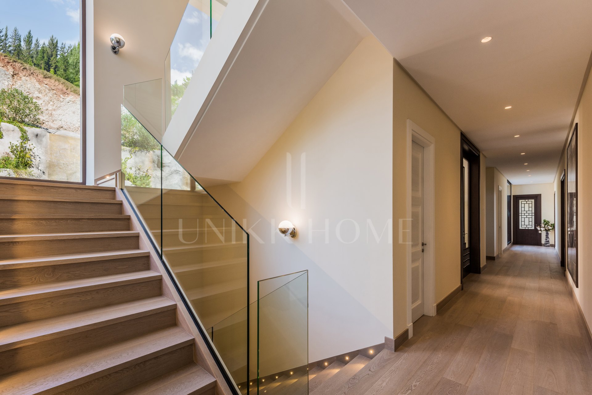 Stylish and modern luxury villa with panoramic sea views in La Reserva del Alcuzcuz, Benahavis