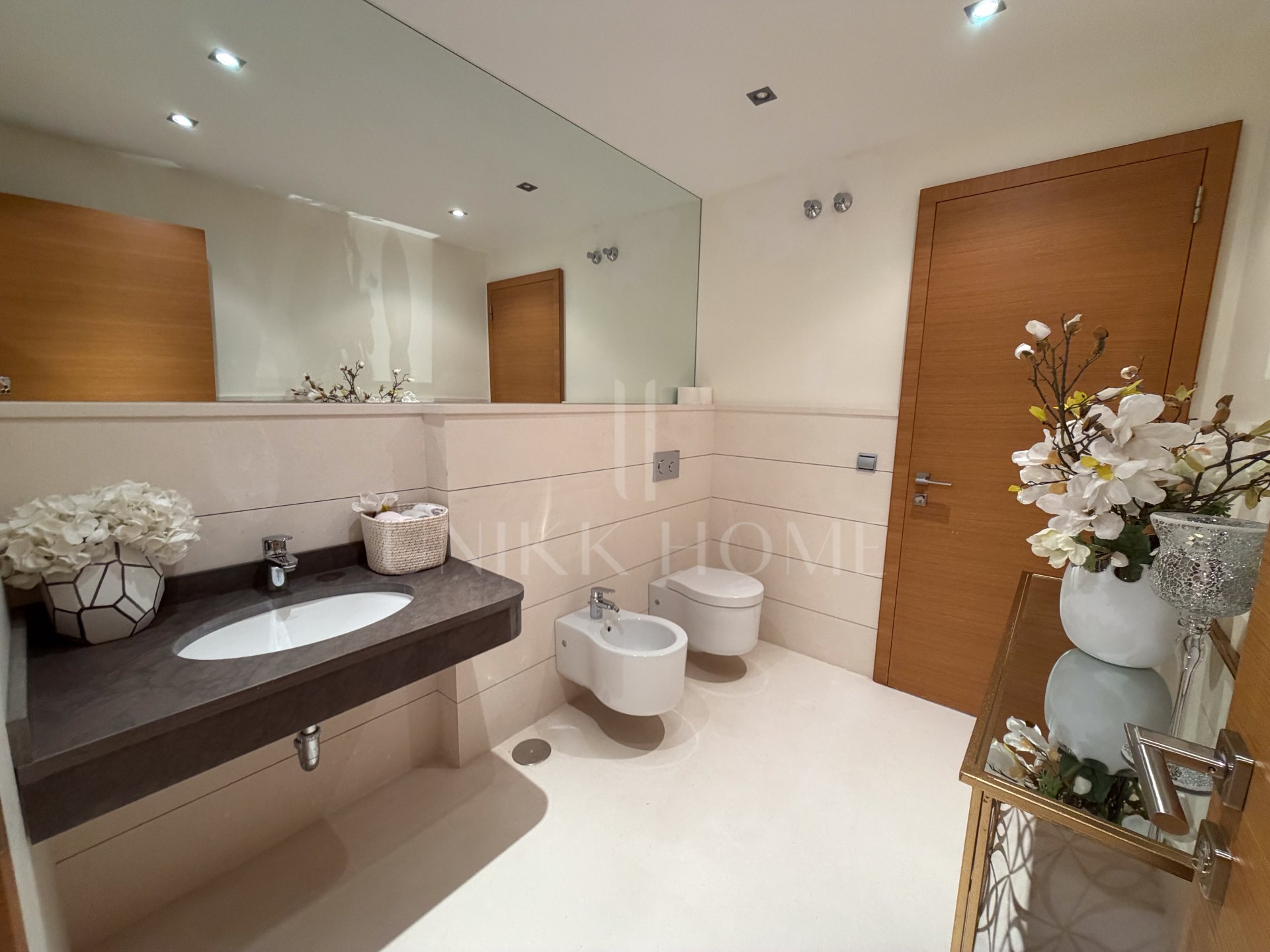 Villa Ultra Prime con Orientación Sur y Vistas al Mar y la Montaña